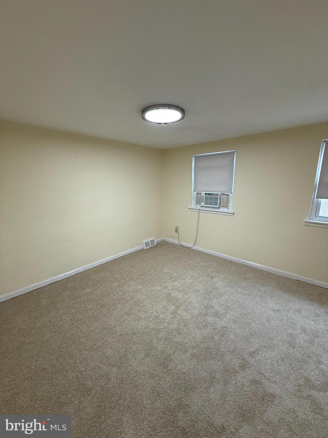 PHILADELPHIA (NORTHEAST) - Residential