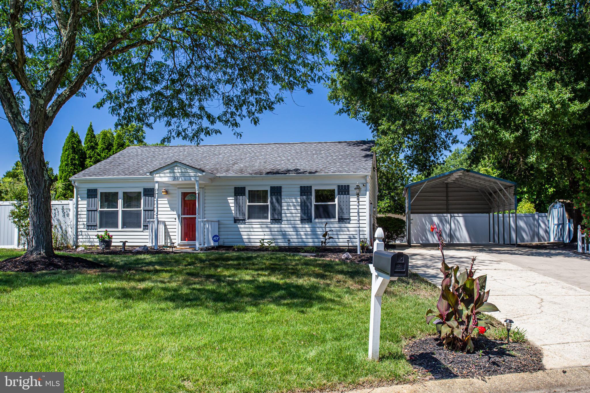 2117 GREENWOOD DRIVE