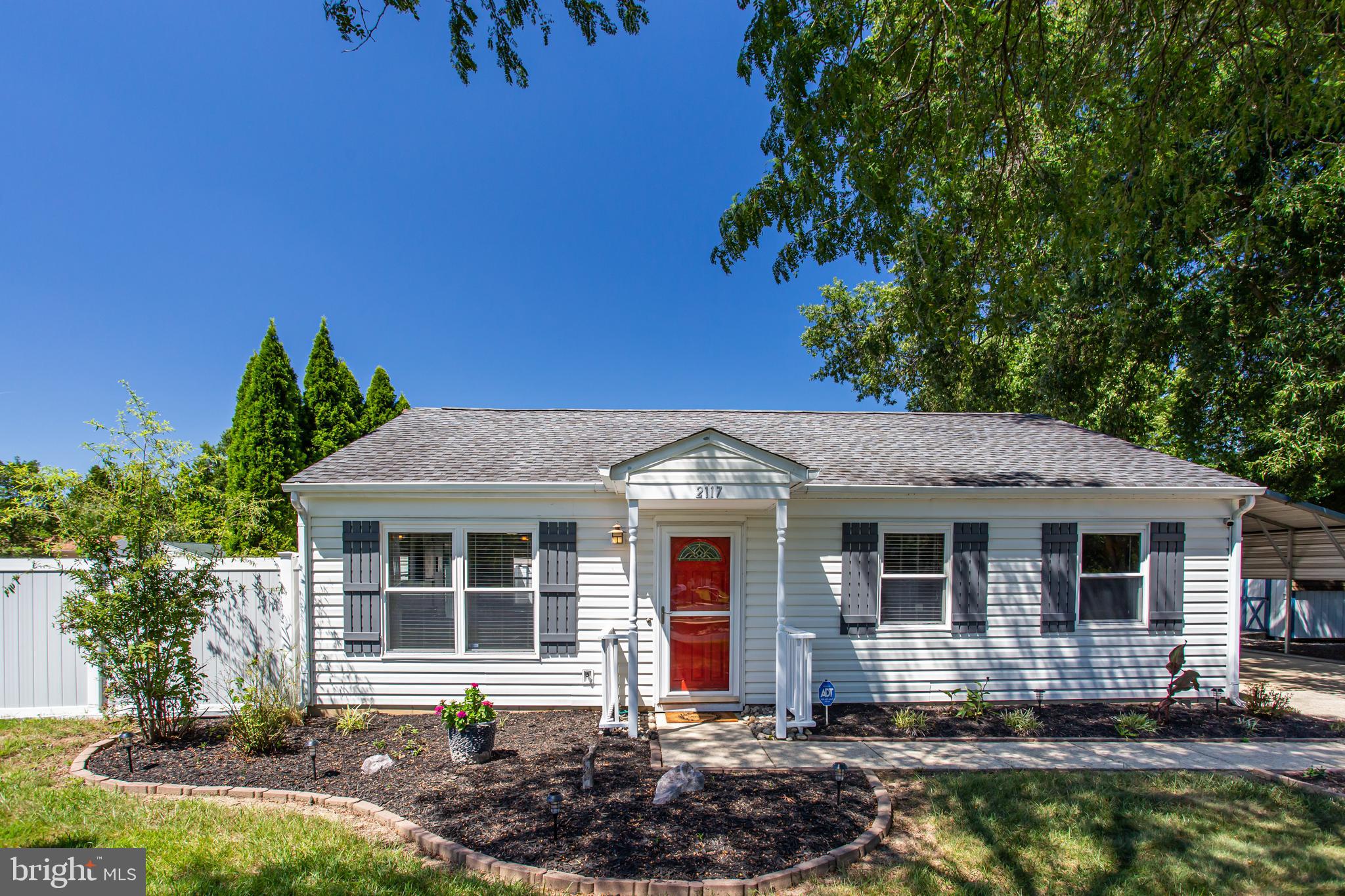 2117 GREENWOOD DRIVE