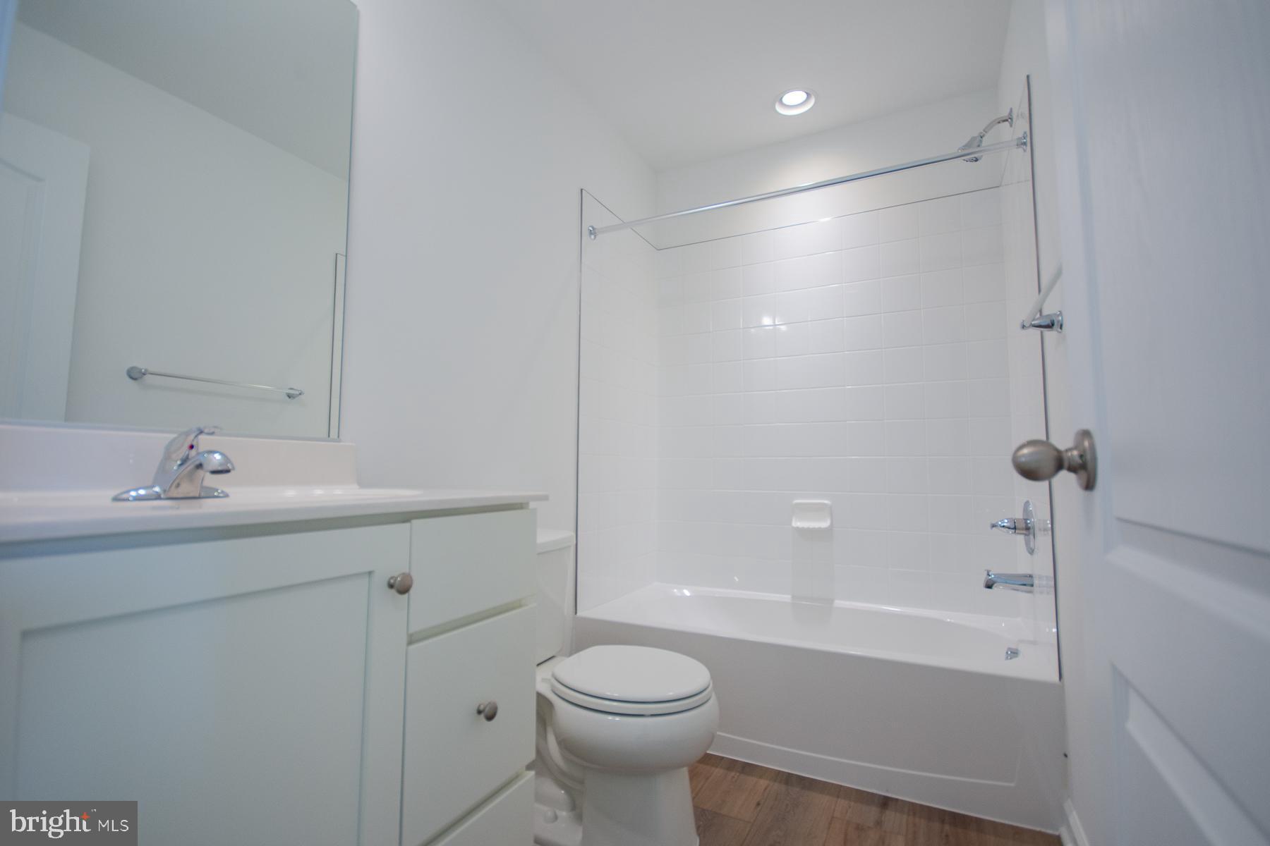 MARTINSBURG STATION - Residential Lease