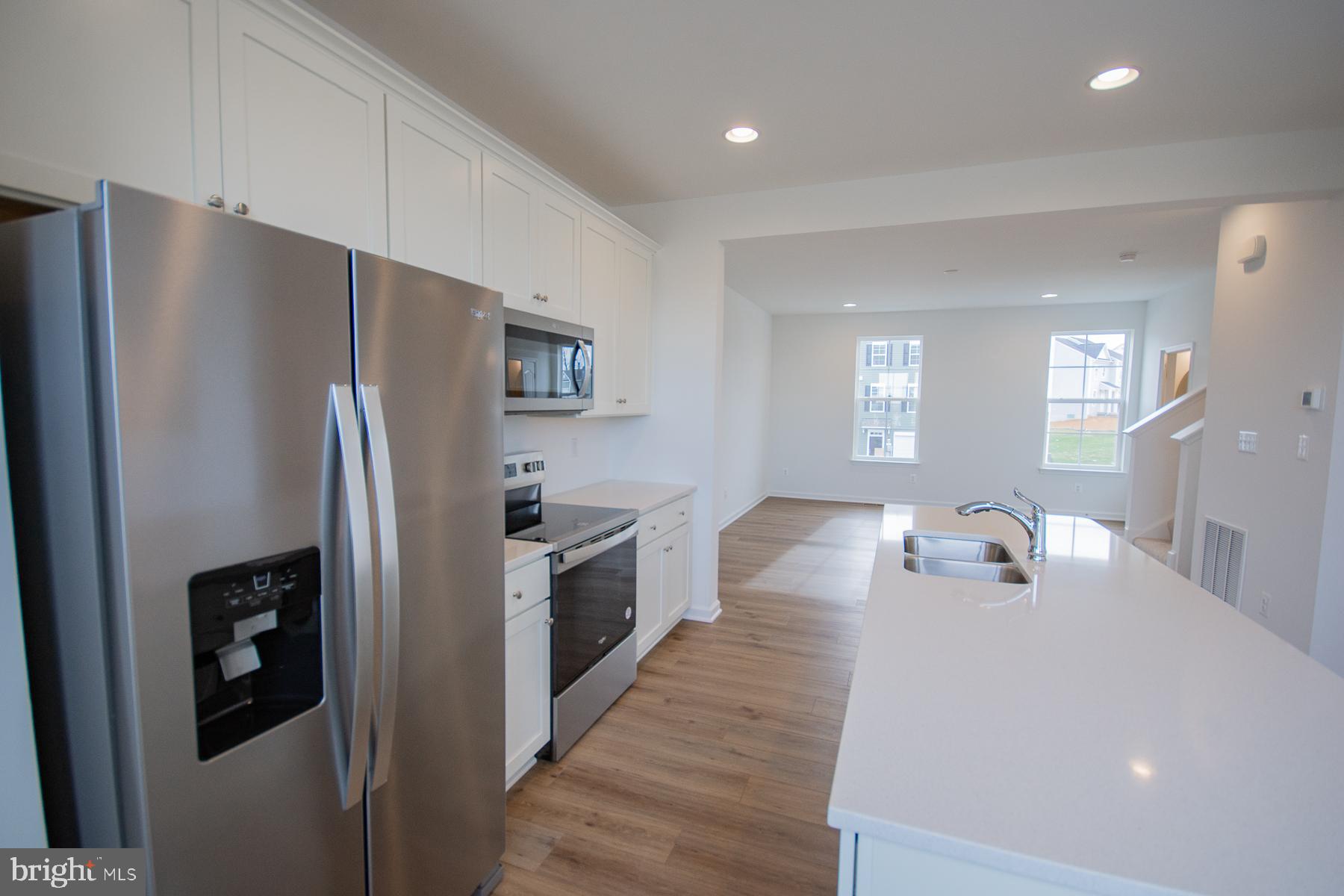 MARTINSBURG STATION - Residential Lease