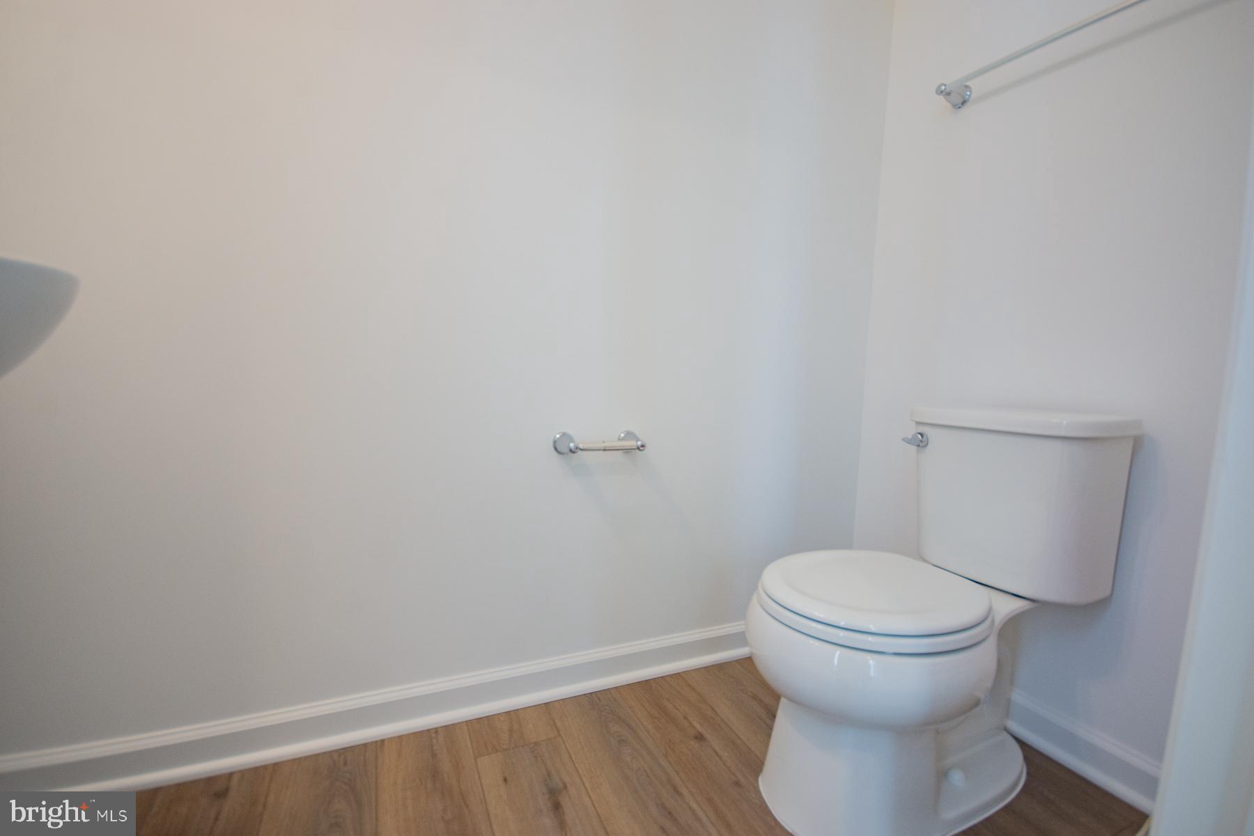 MARTINSBURG STATION - Residential Lease