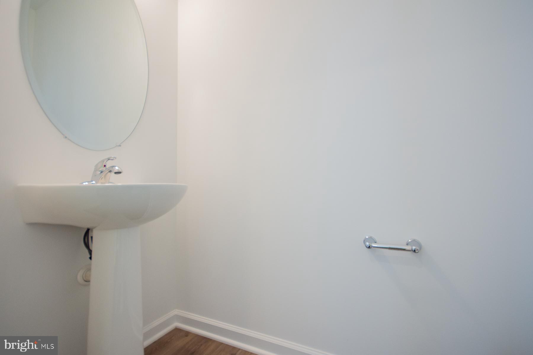 MARTINSBURG STATION - Residential Lease