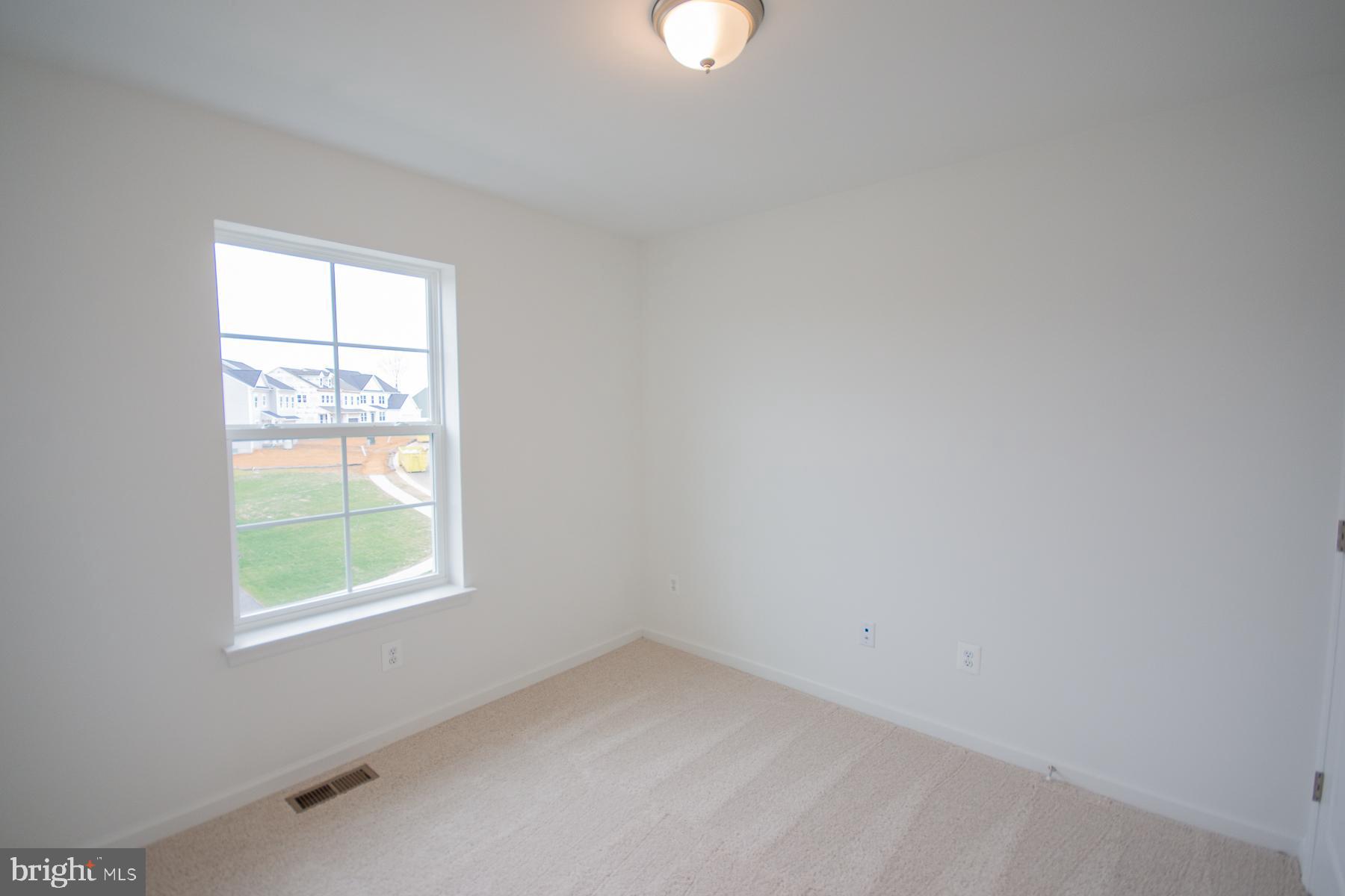 MARTINSBURG STATION - Residential Lease