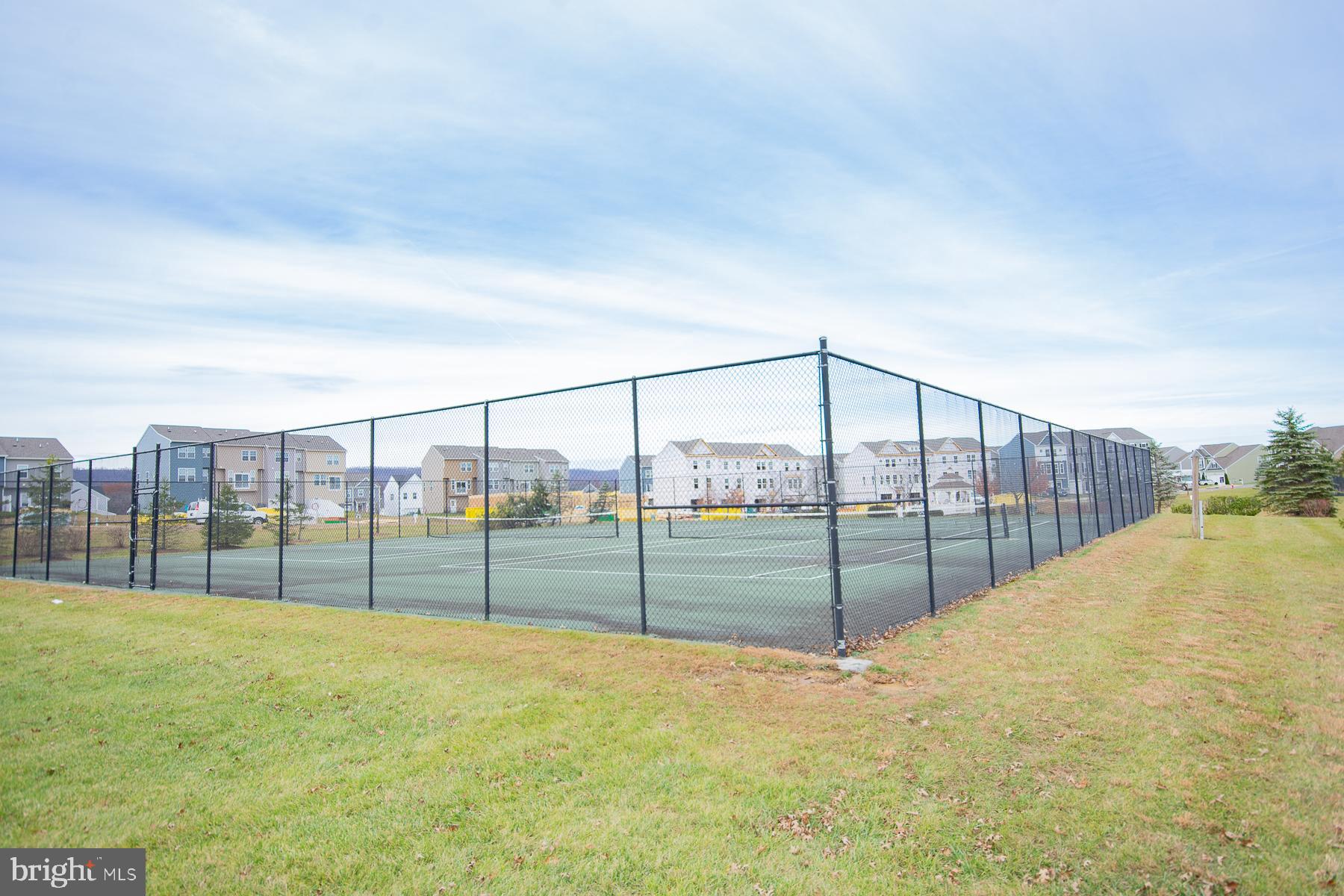 MARTINSBURG STATION - Residential Lease