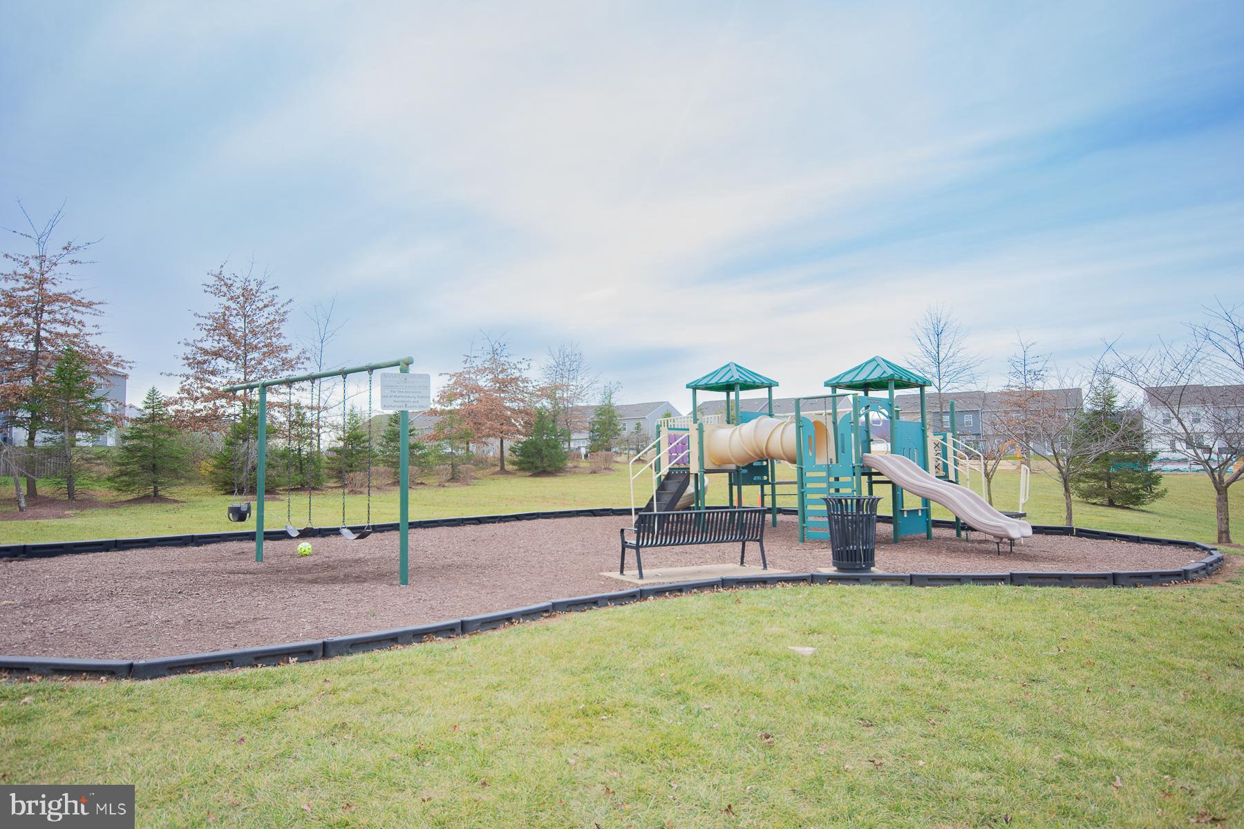 MARTINSBURG STATION - Residential Lease