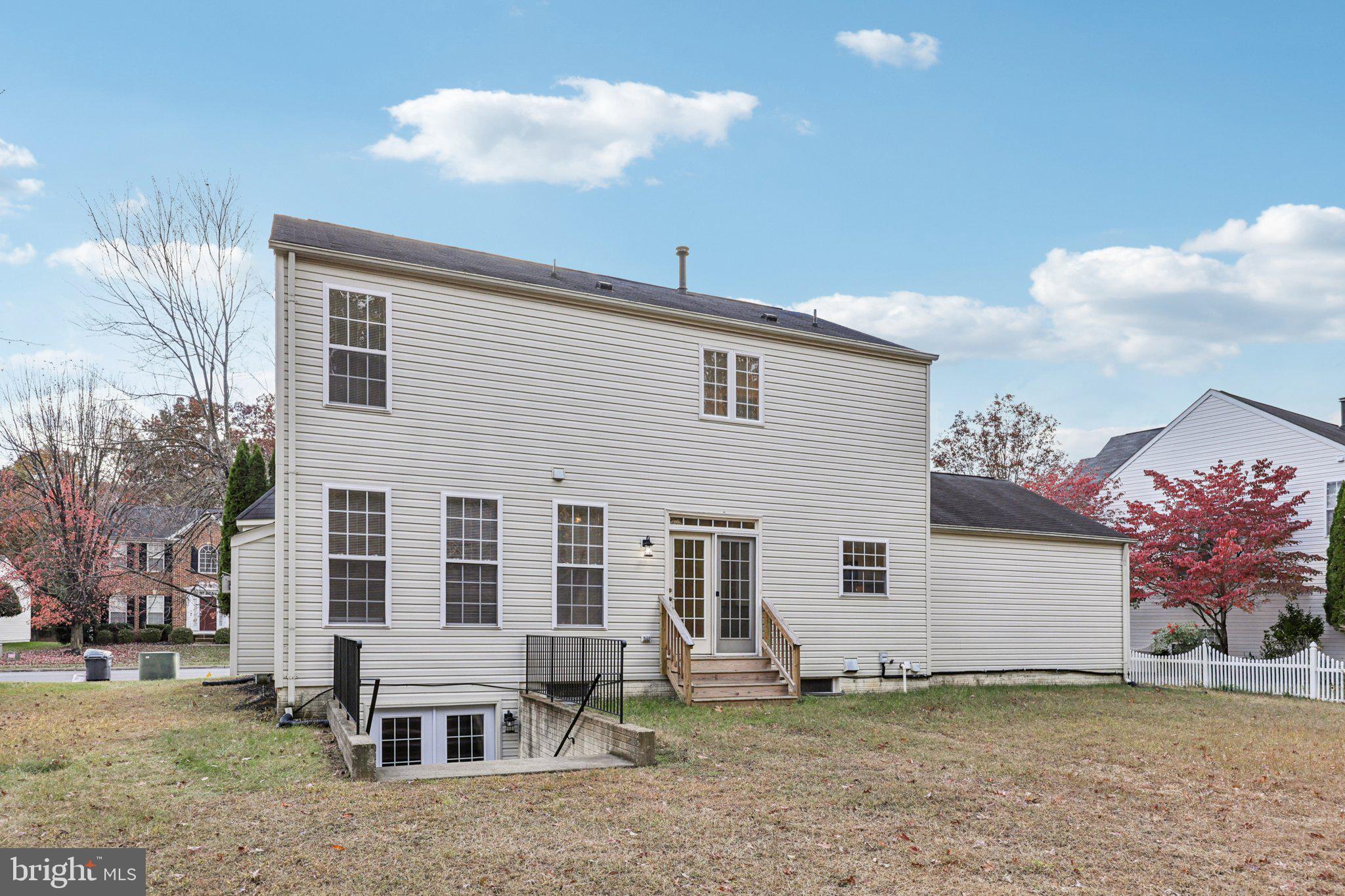 WAYSIDE VILLAGE - Residential