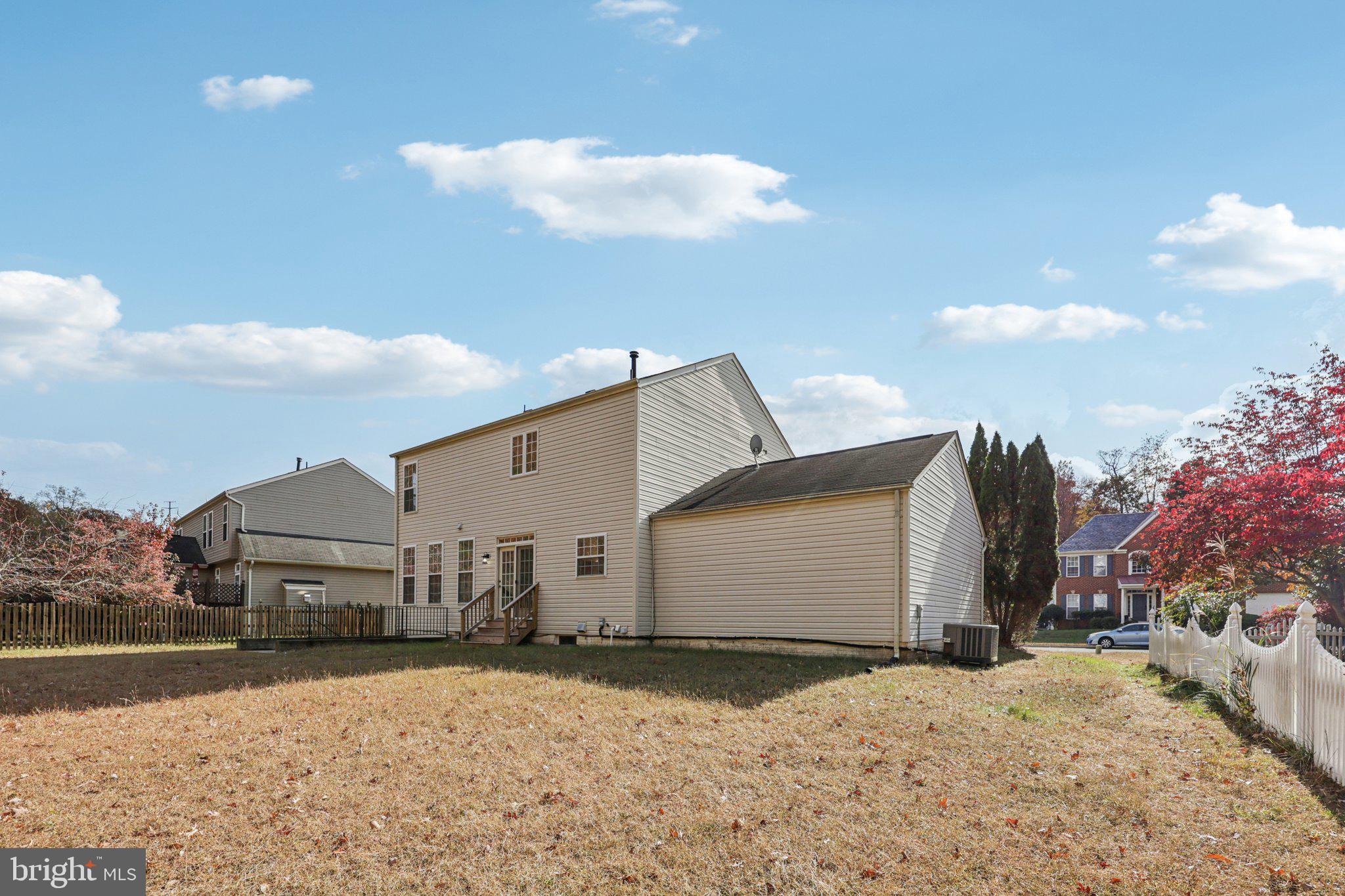 WAYSIDE VILLAGE - Residential