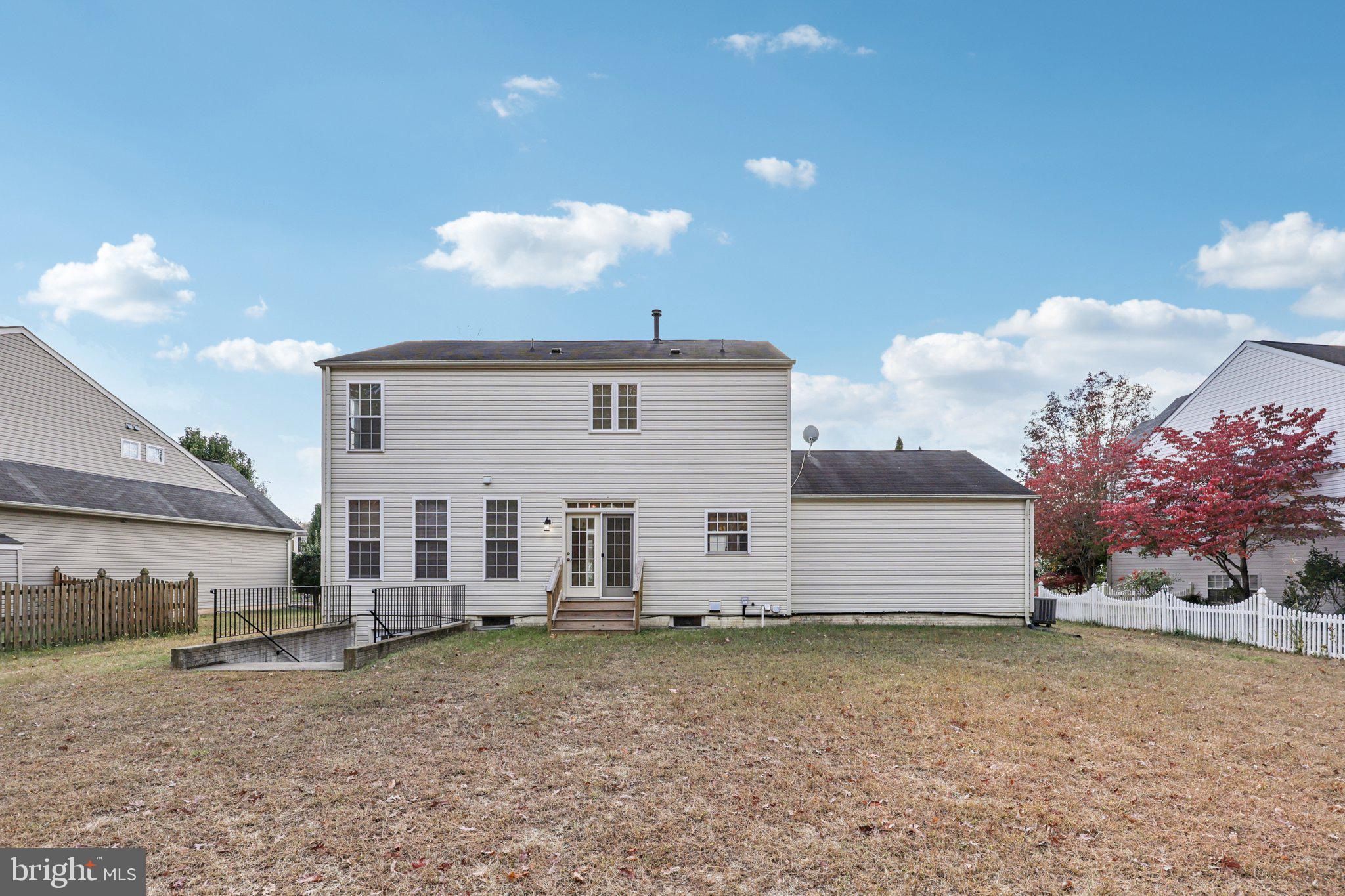 WAYSIDE VILLAGE - Residential