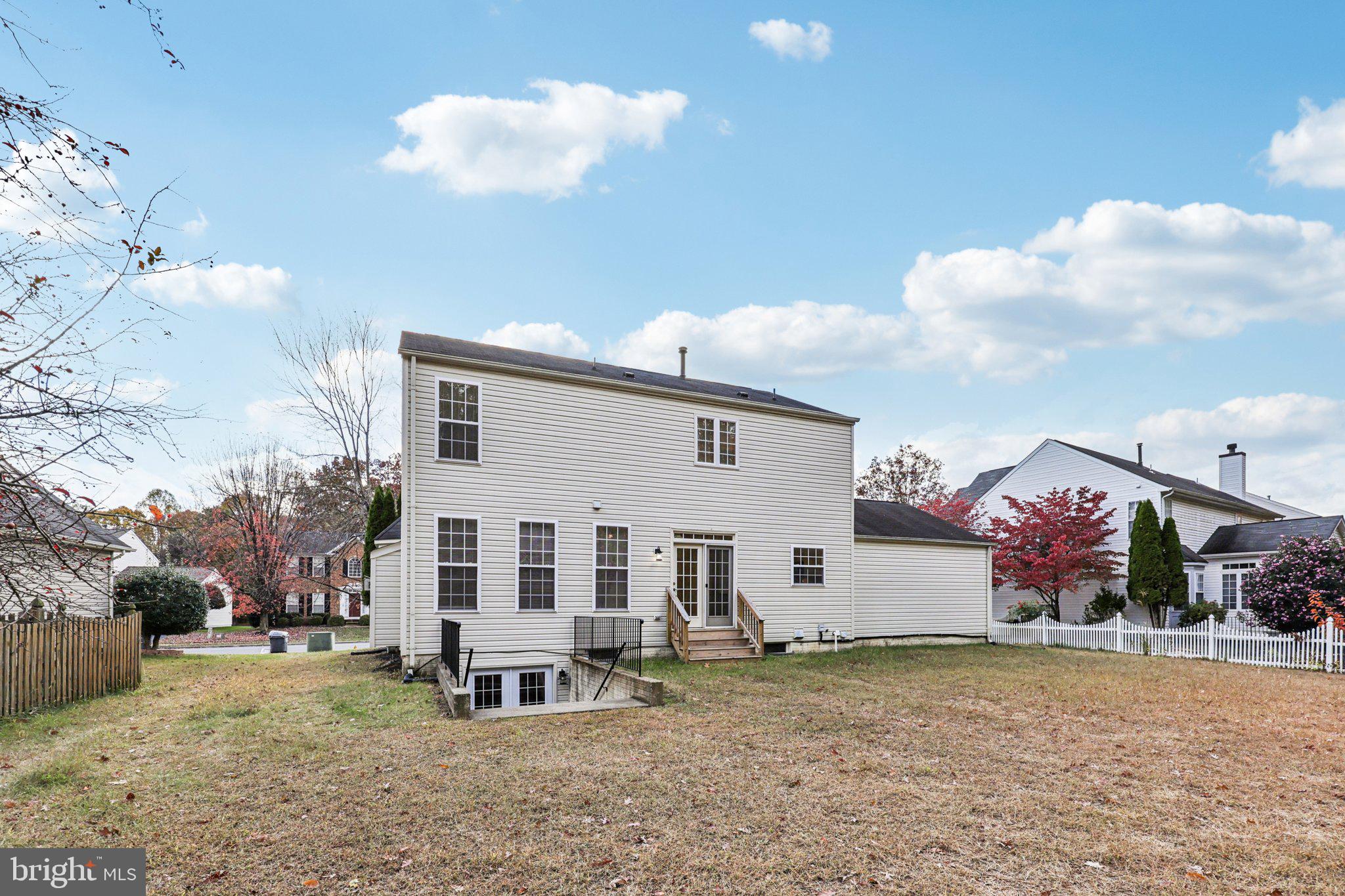 WAYSIDE VILLAGE - Residential