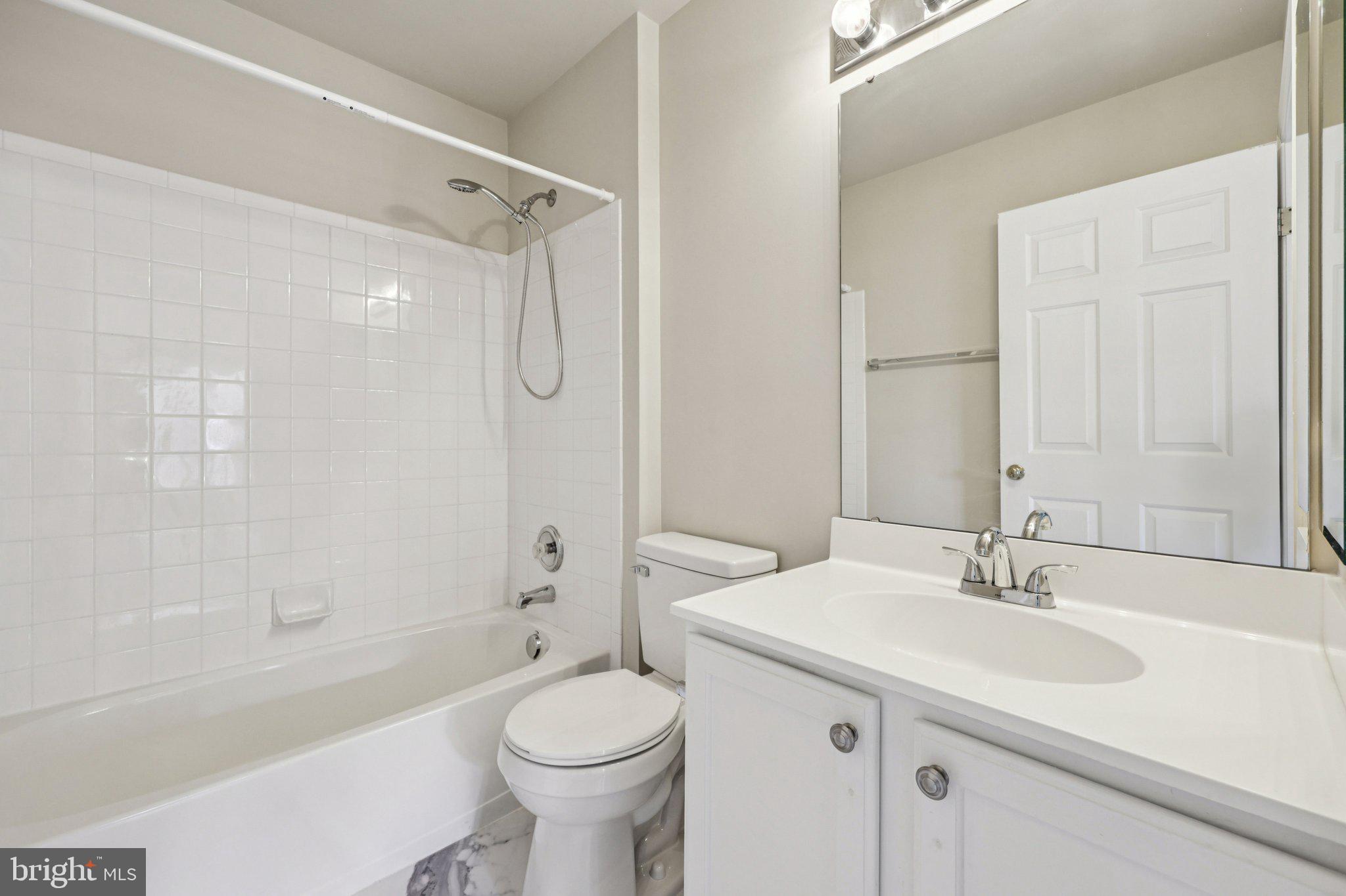 WAYSIDE VILLAGE - Residential