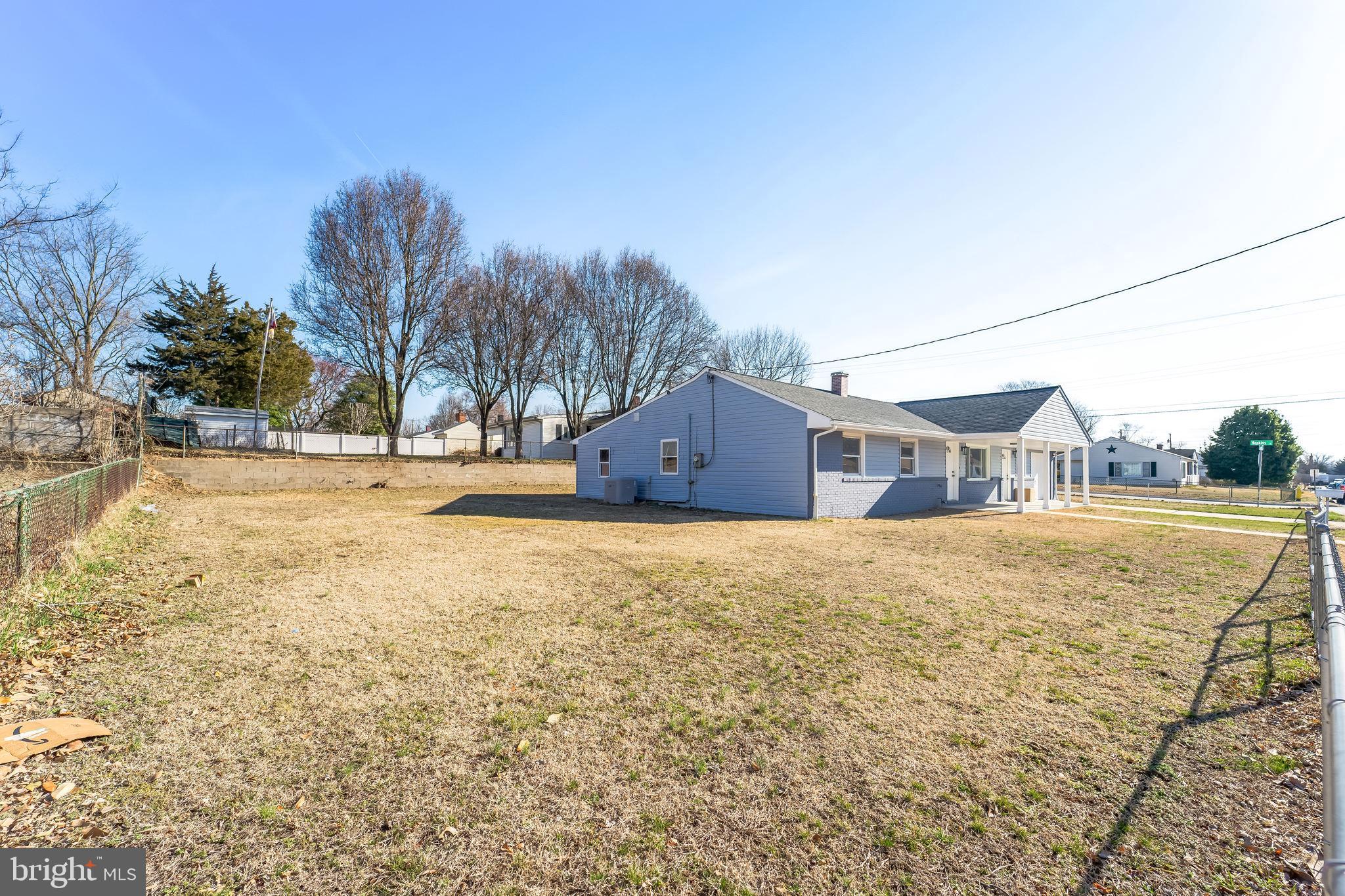 FERNGLEN MANOR - Residential
