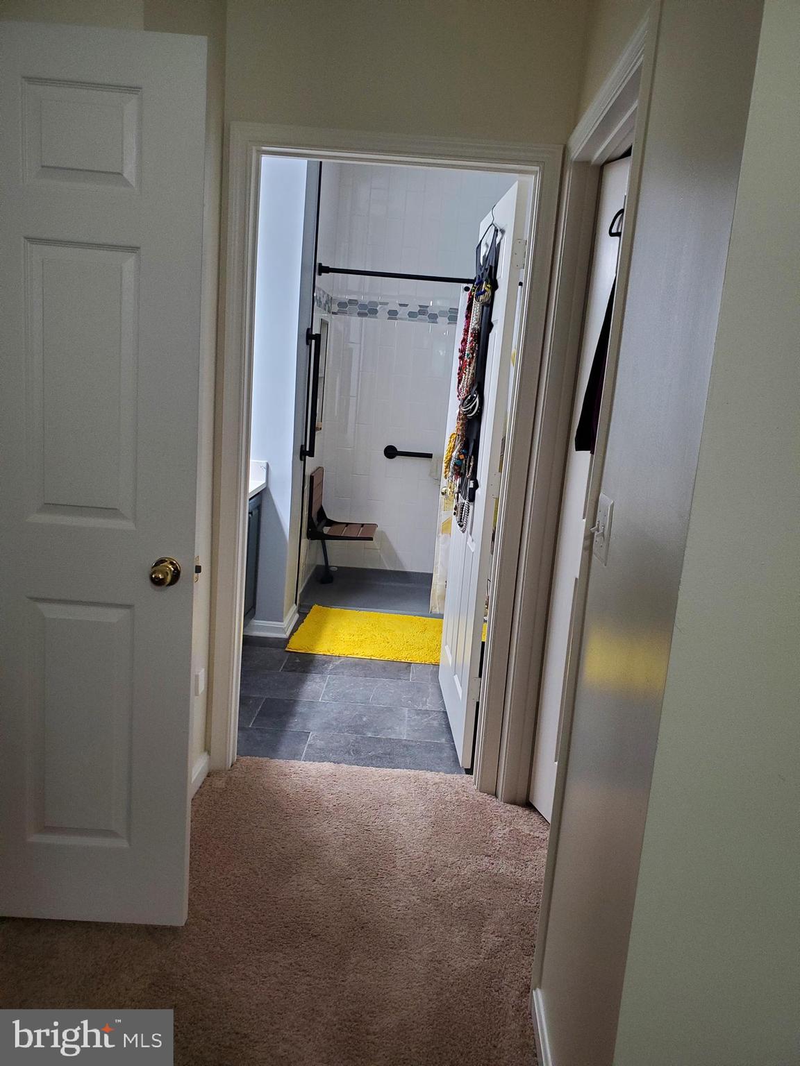 WOODLAND LAKE - Residential