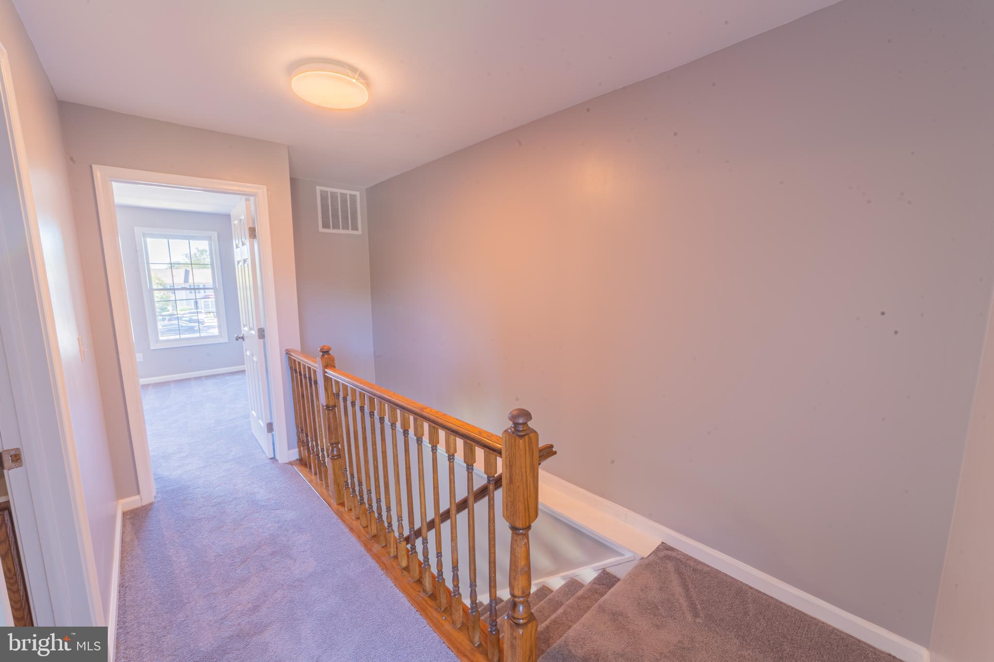 WELLINGTON/CLOVERHILL CONDOS - Residential