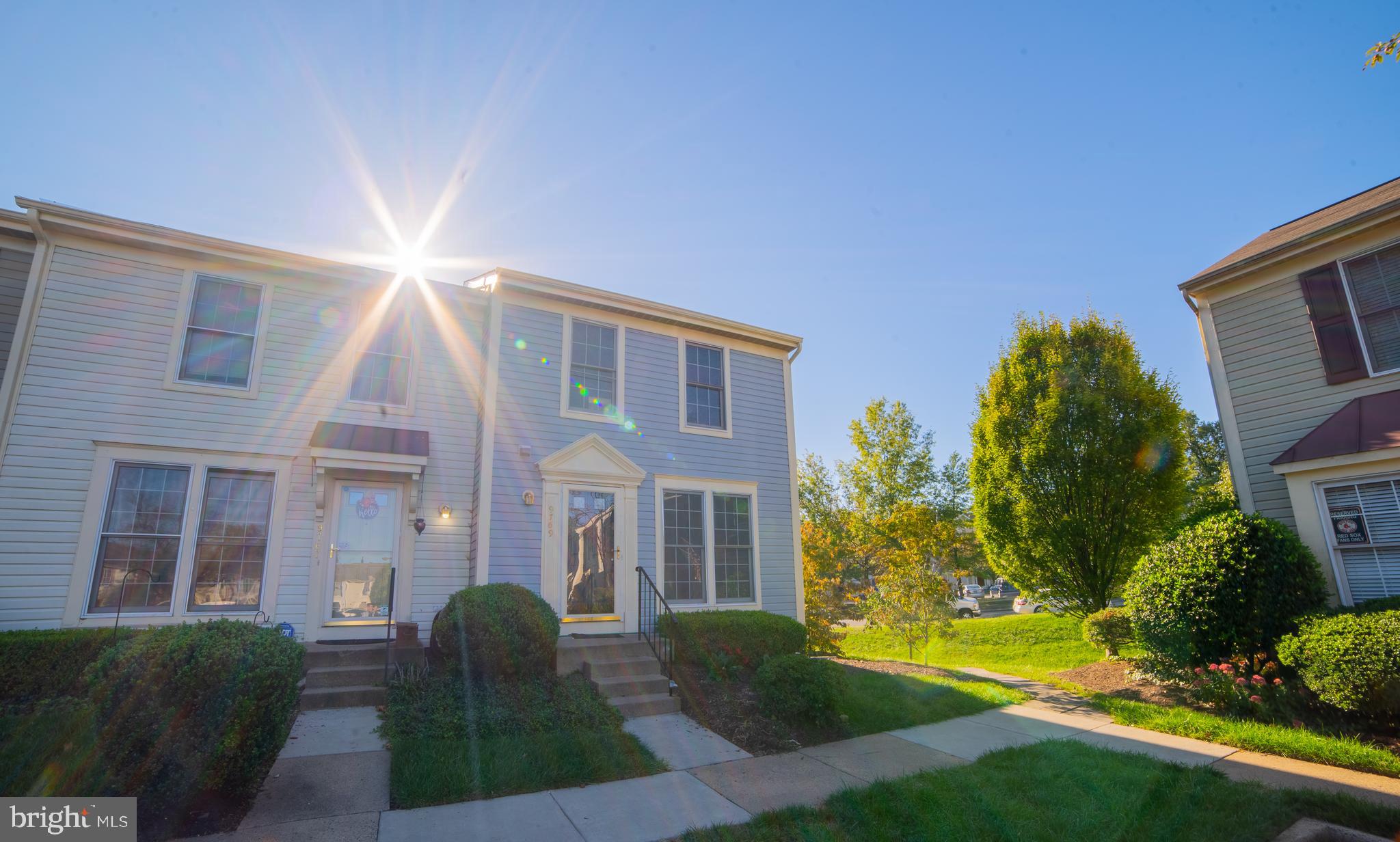 WELLINGTON/CLOVERHILL CONDOS - Residential