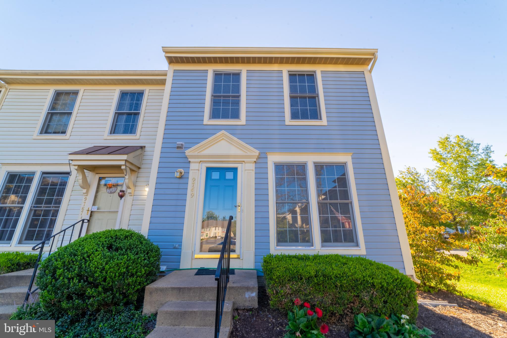 WELLINGTON/CLOVERHILL CONDOS - Residential