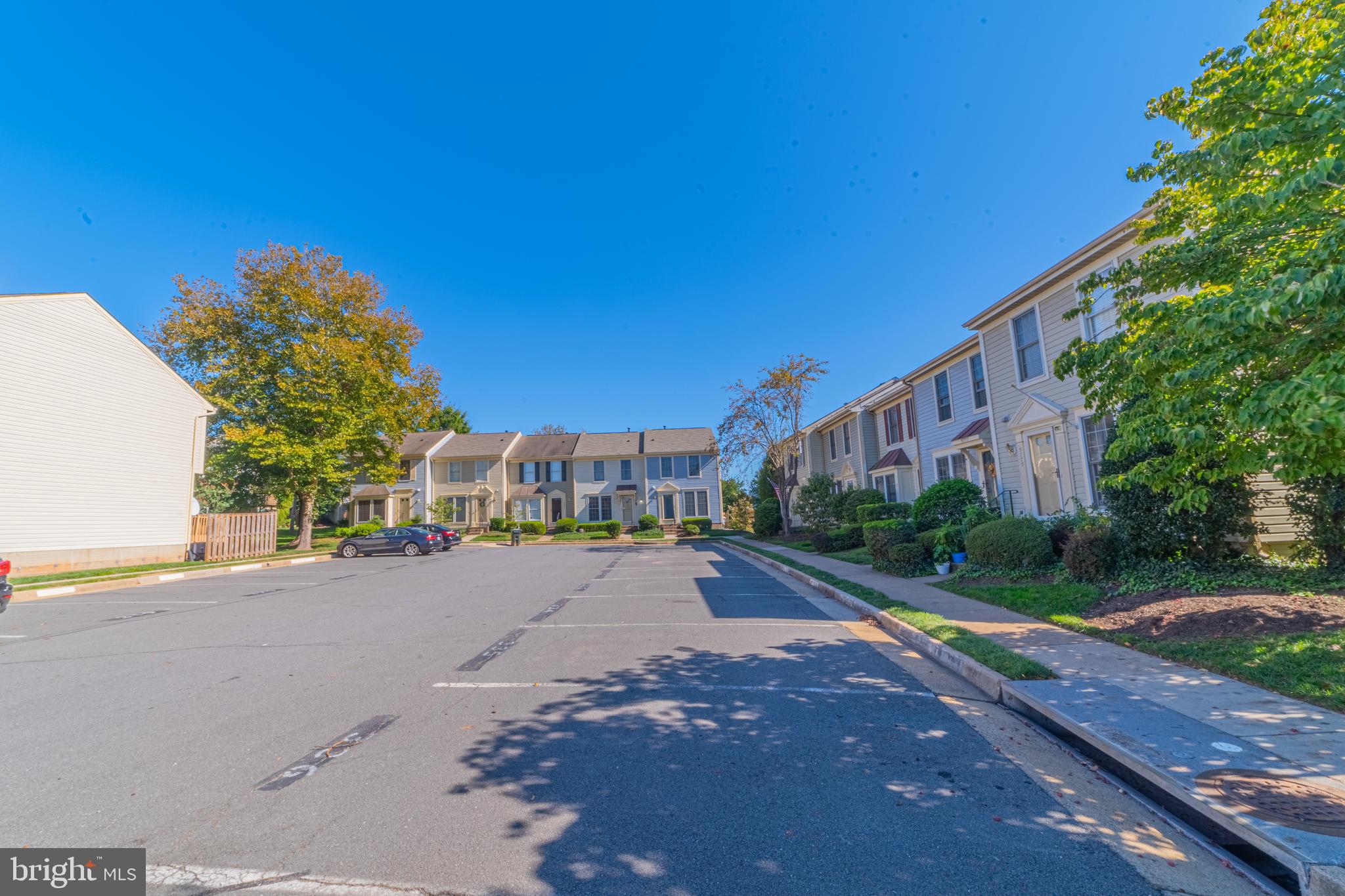 WELLINGTON/CLOVERHILL CONDOS - Residential