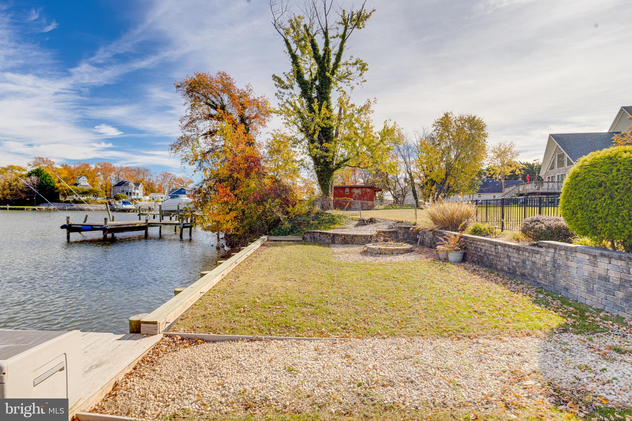 SUE GROVE - Residential