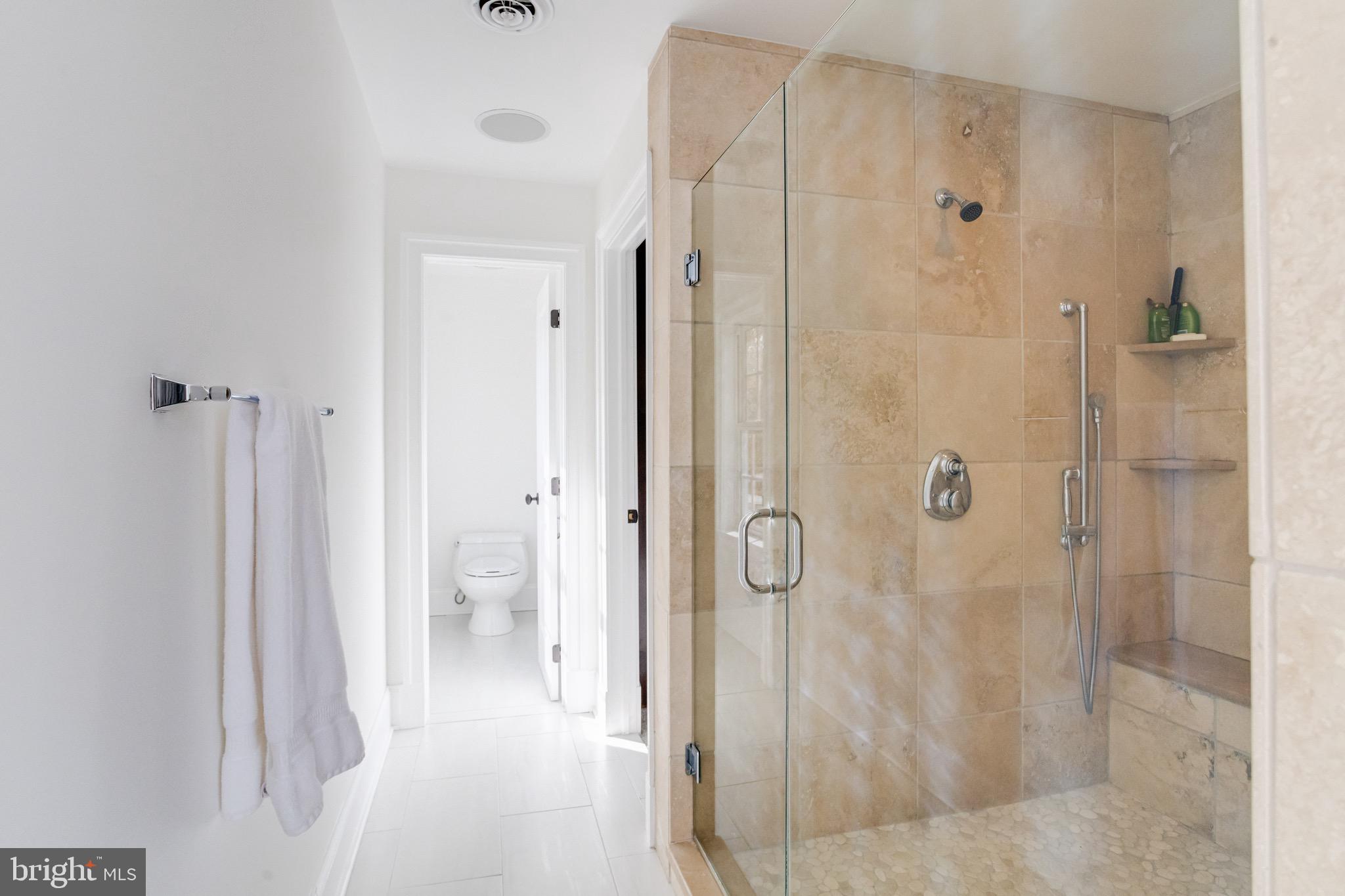 SUE GROVE - Residential