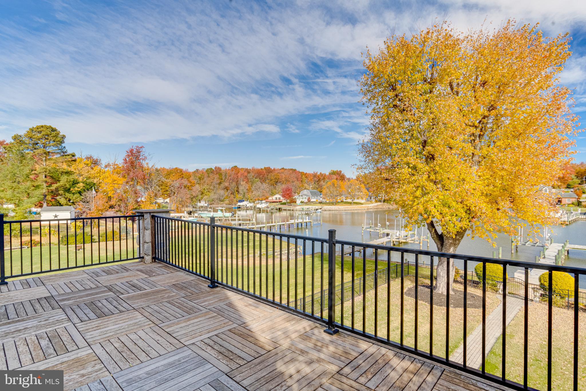 SUE GROVE - Residential