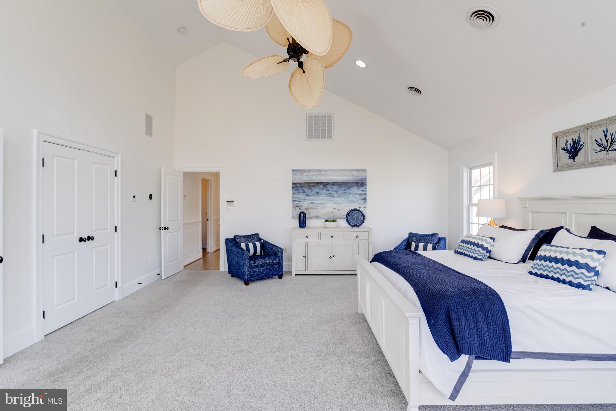 SUE GROVE - Residential