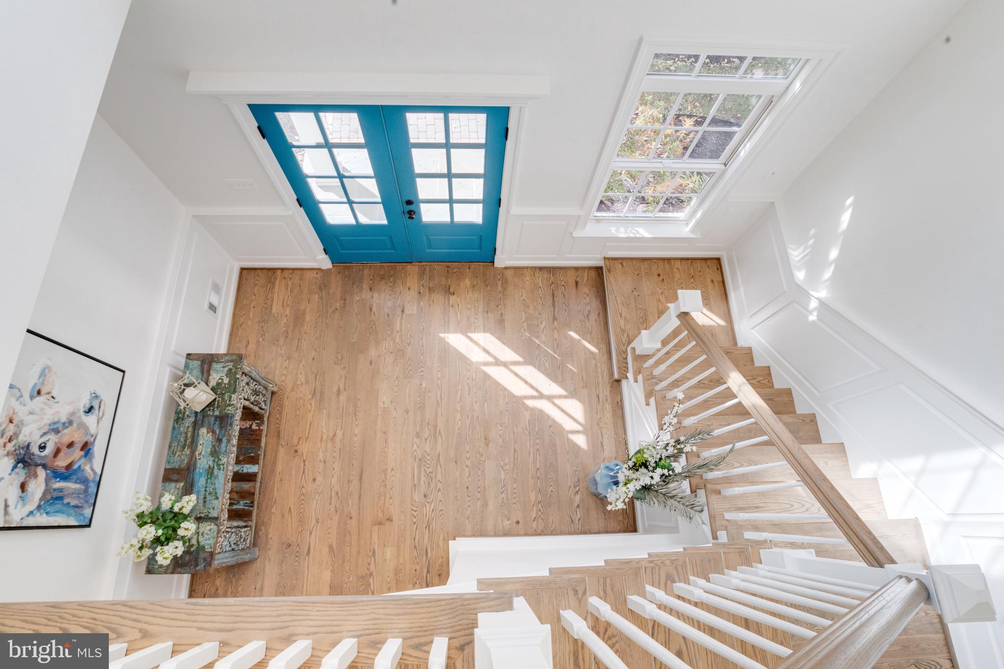 SUE GROVE - Residential