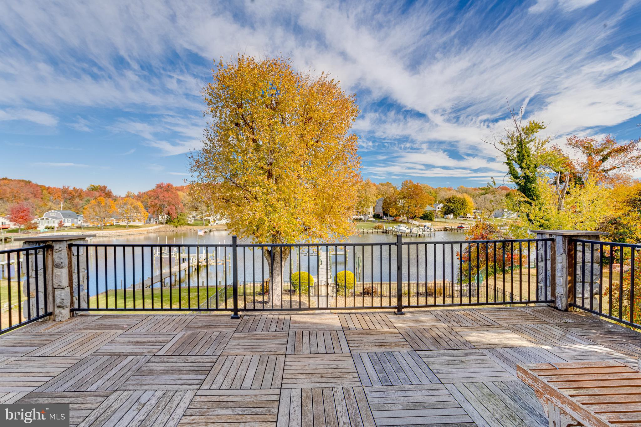 SUE GROVE - Residential