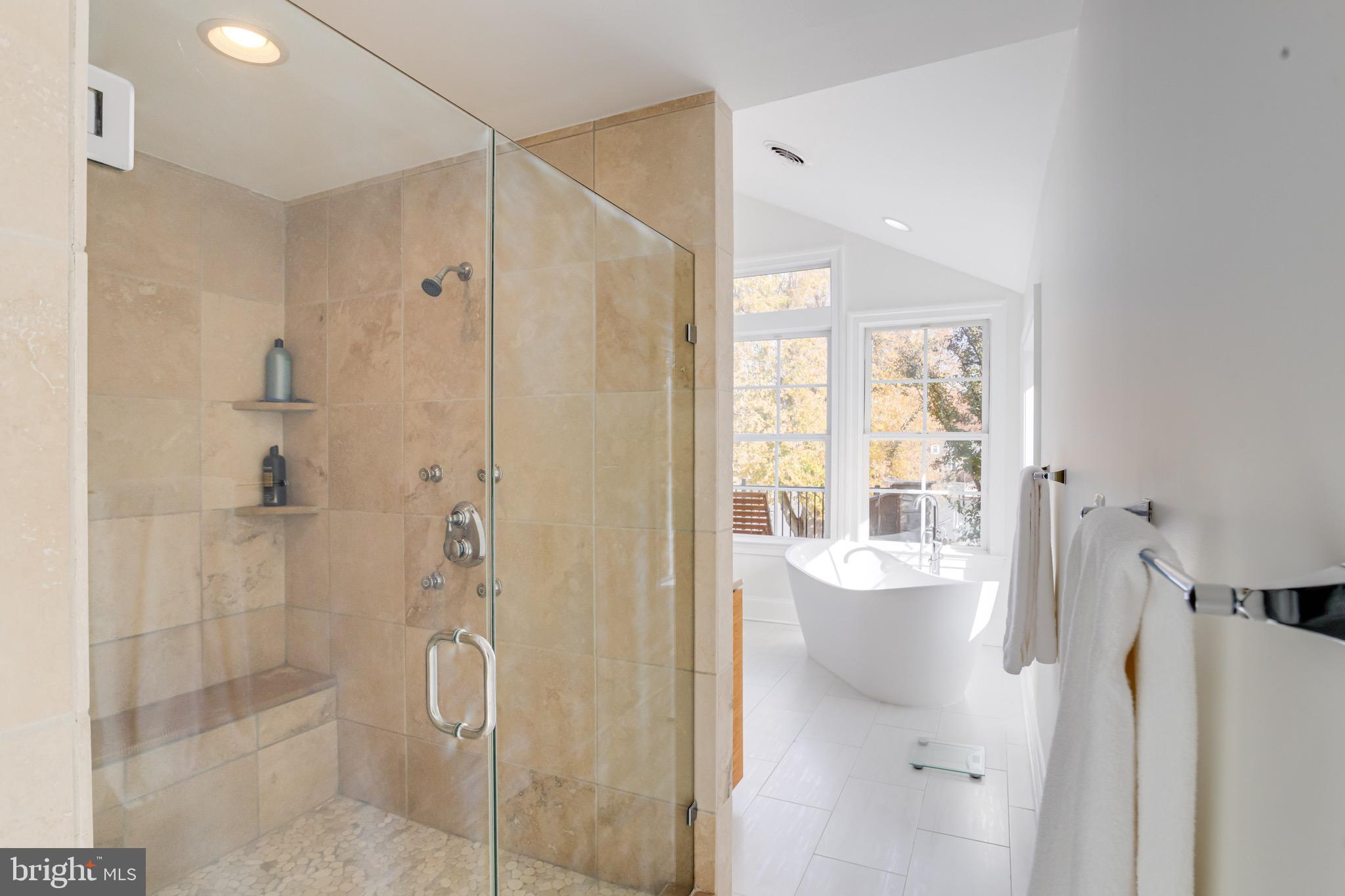 SUE GROVE - Residential