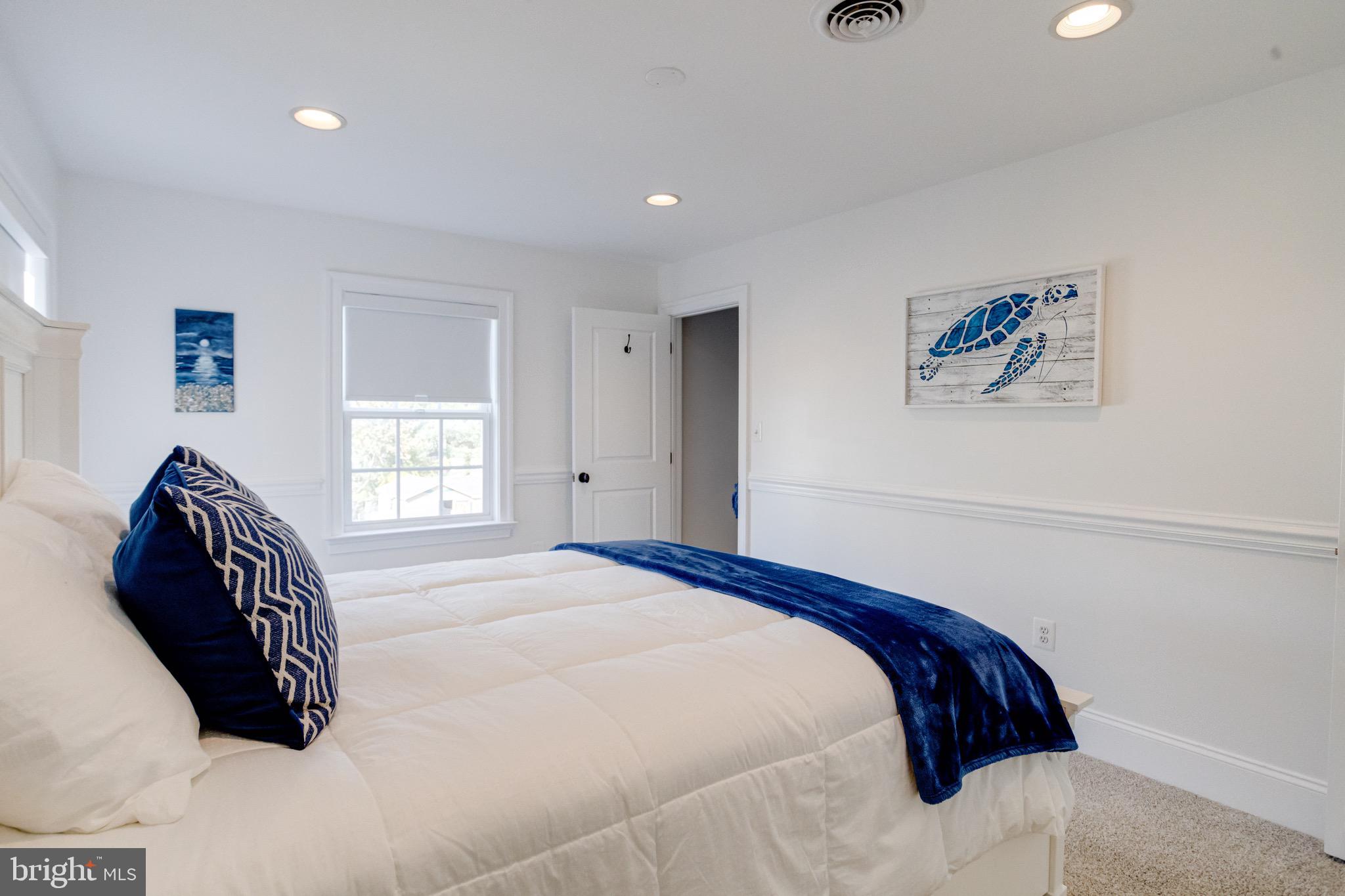 SUE GROVE - Residential