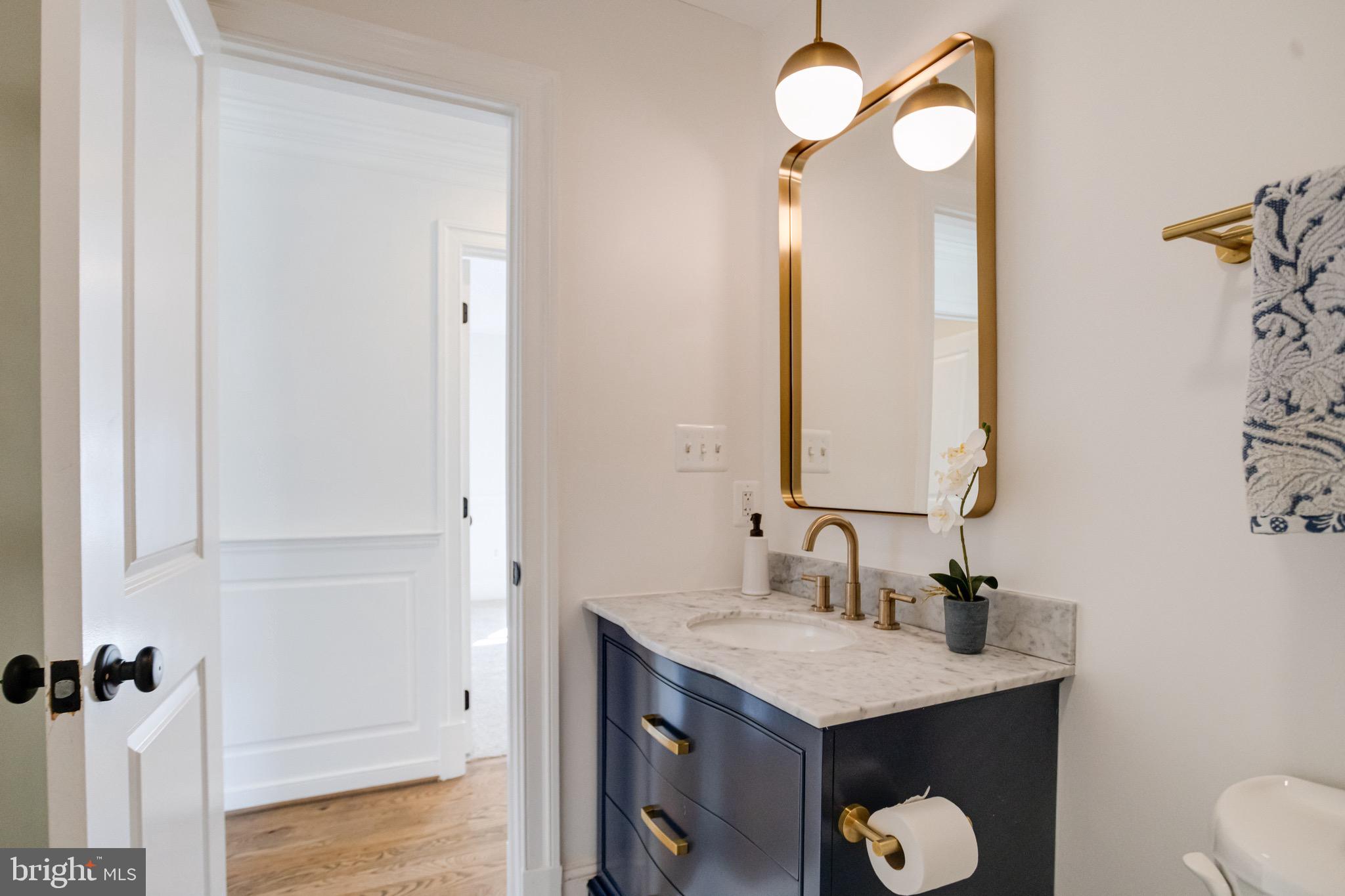 SUE GROVE - Residential