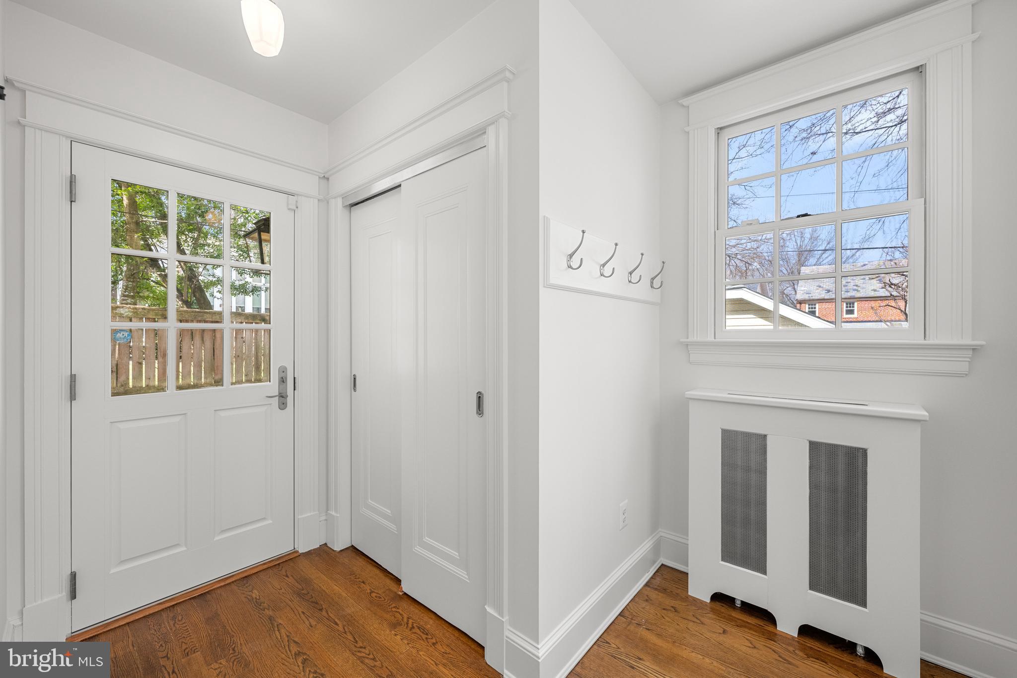 CHEVY CHASE - Residential