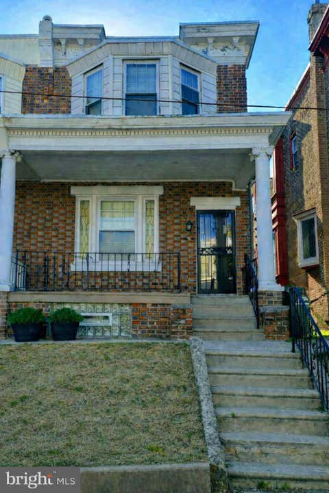 Townhouse For Sale - 5326 N Camac Street<br/> PHILADELPHIA, PA 19141