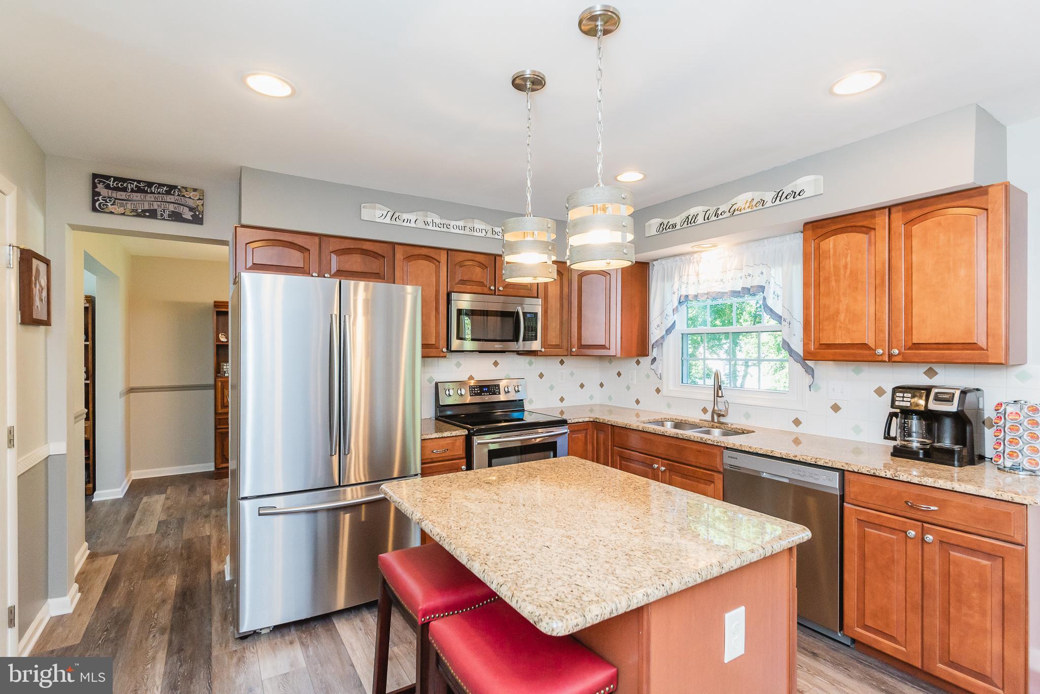 HIDDEN STREAM - Residential