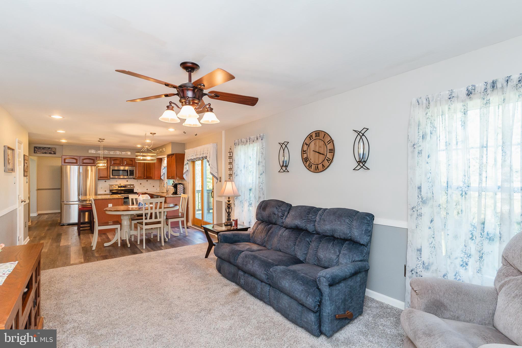 HIDDEN STREAM - Residential