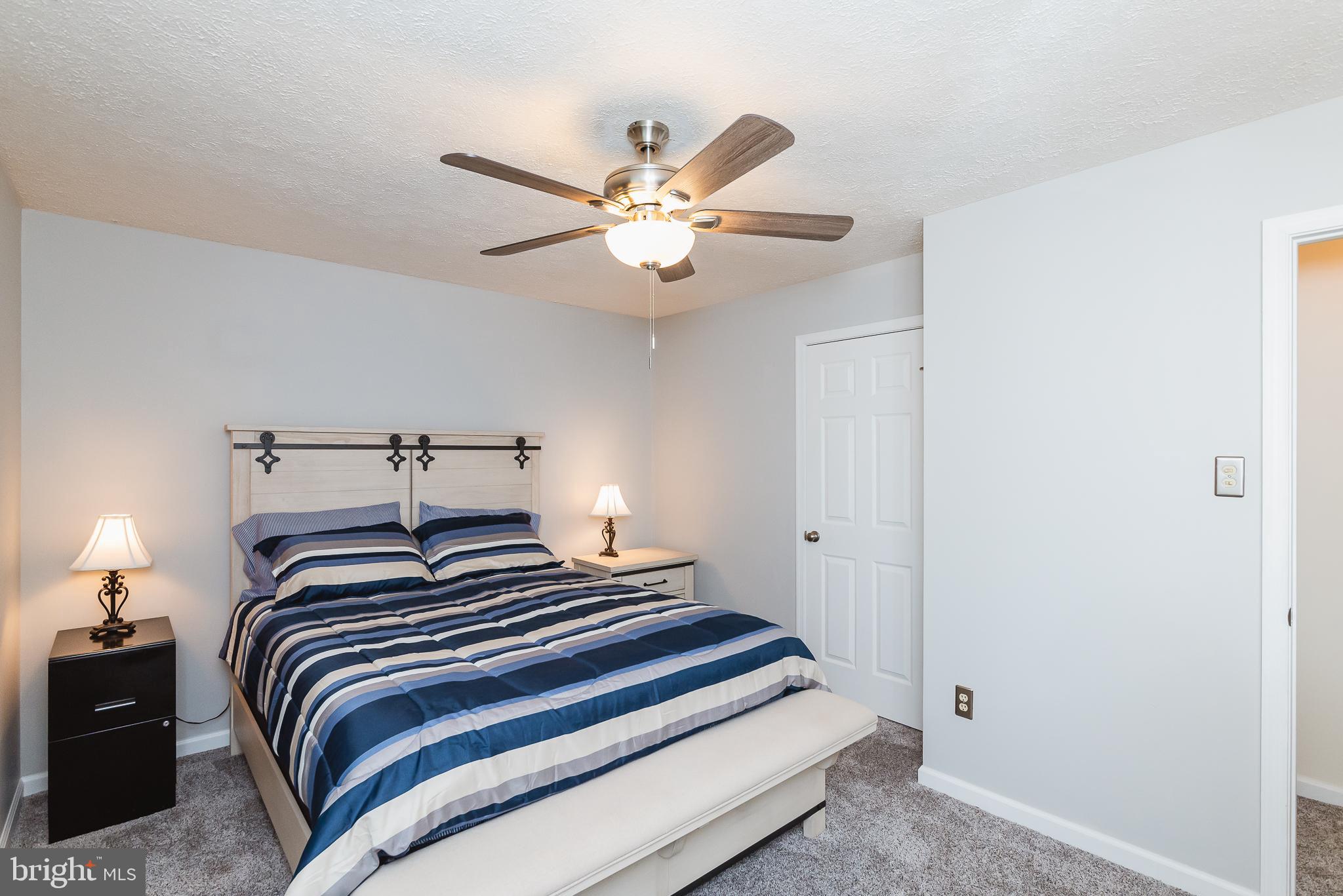 HIDDEN STREAM - Residential