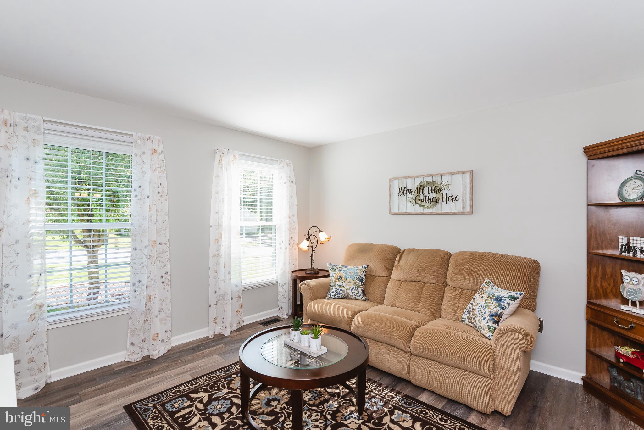 HIDDEN STREAM - Residential