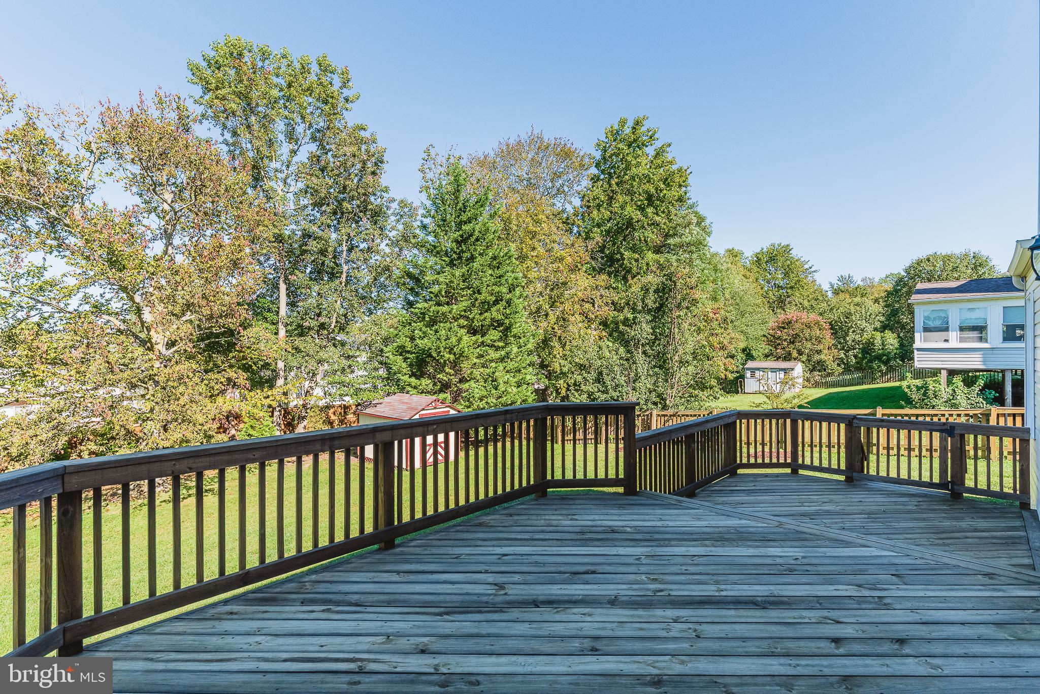 HIDDEN STREAM - Residential