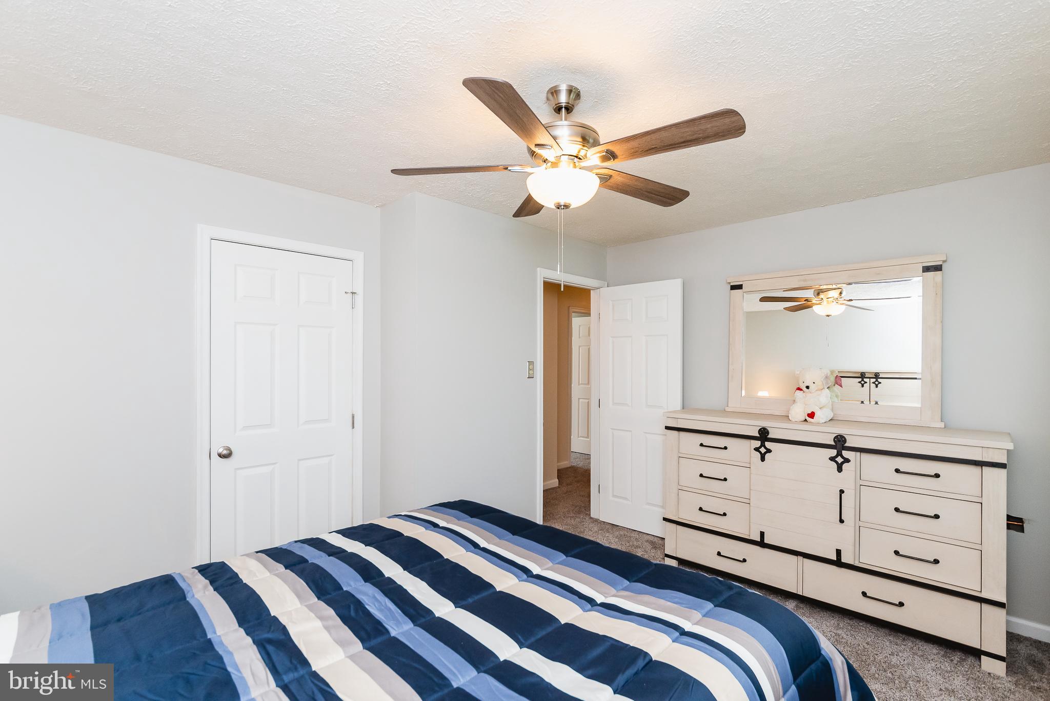 HIDDEN STREAM - Residential