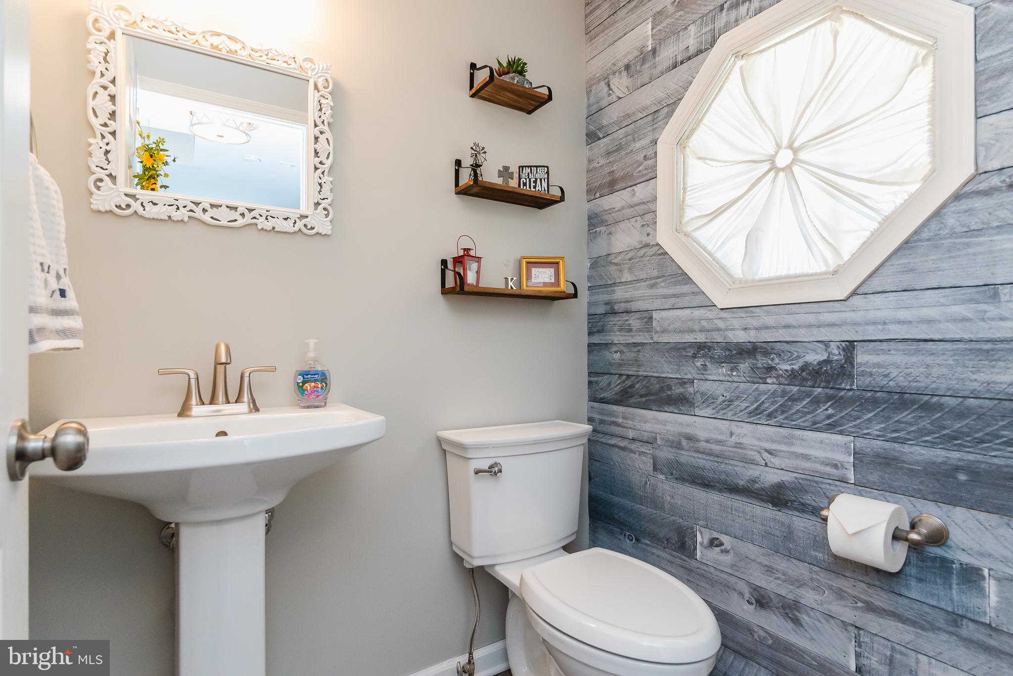 HIDDEN STREAM - Residential