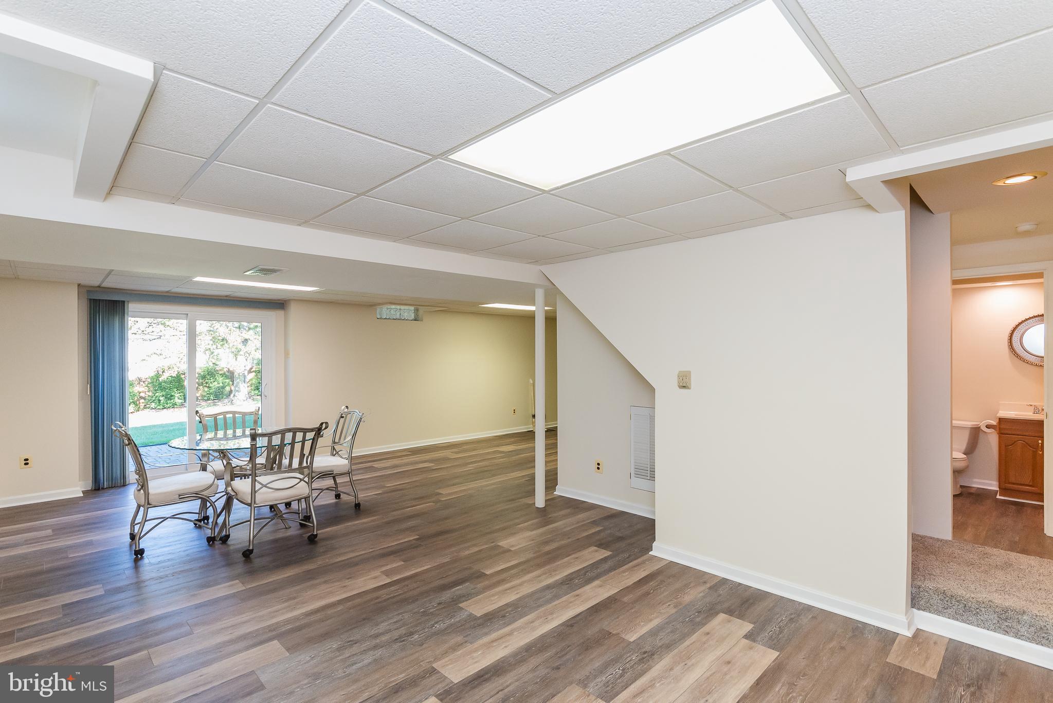 HIDDEN STREAM - Residential