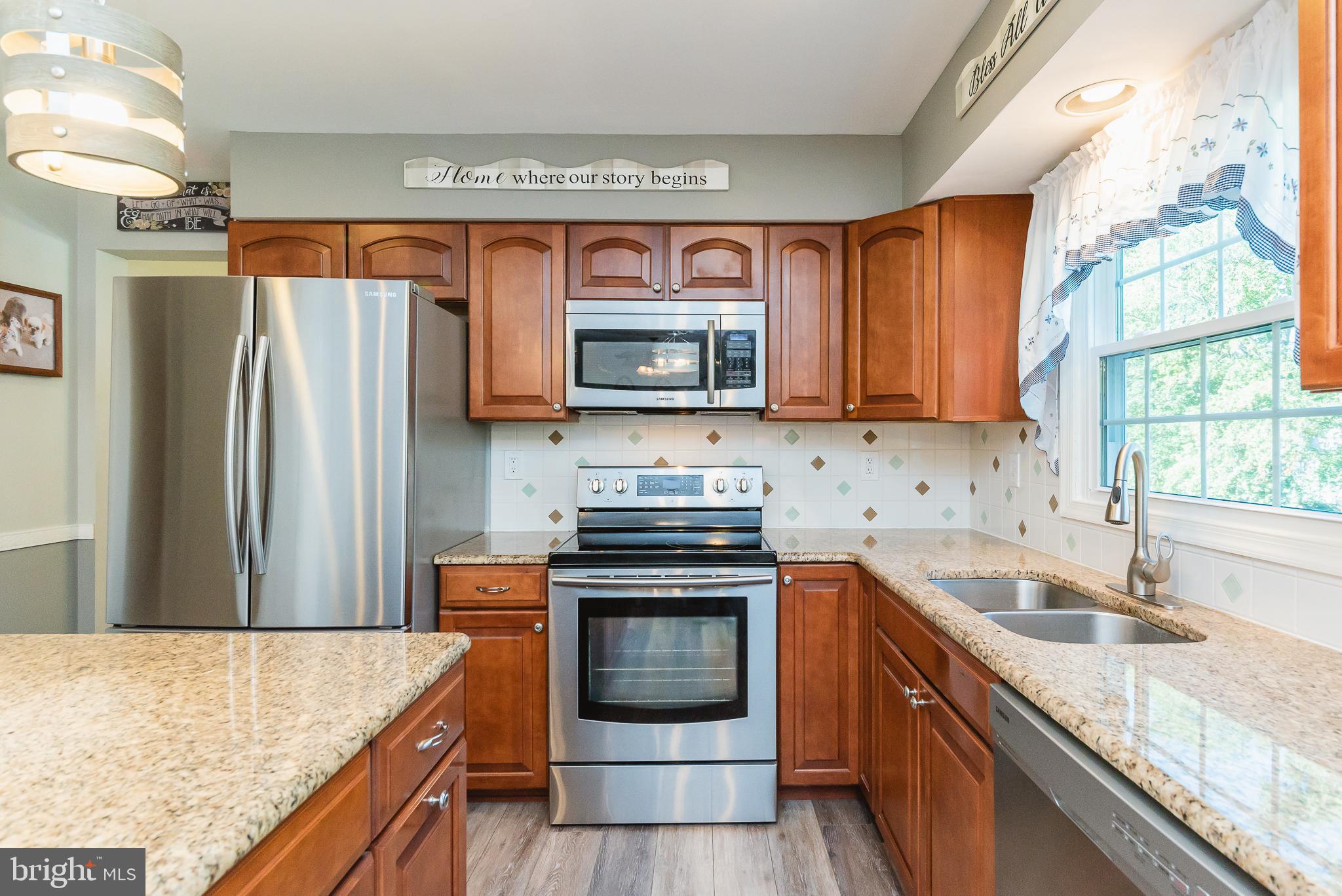 HIDDEN STREAM - Residential