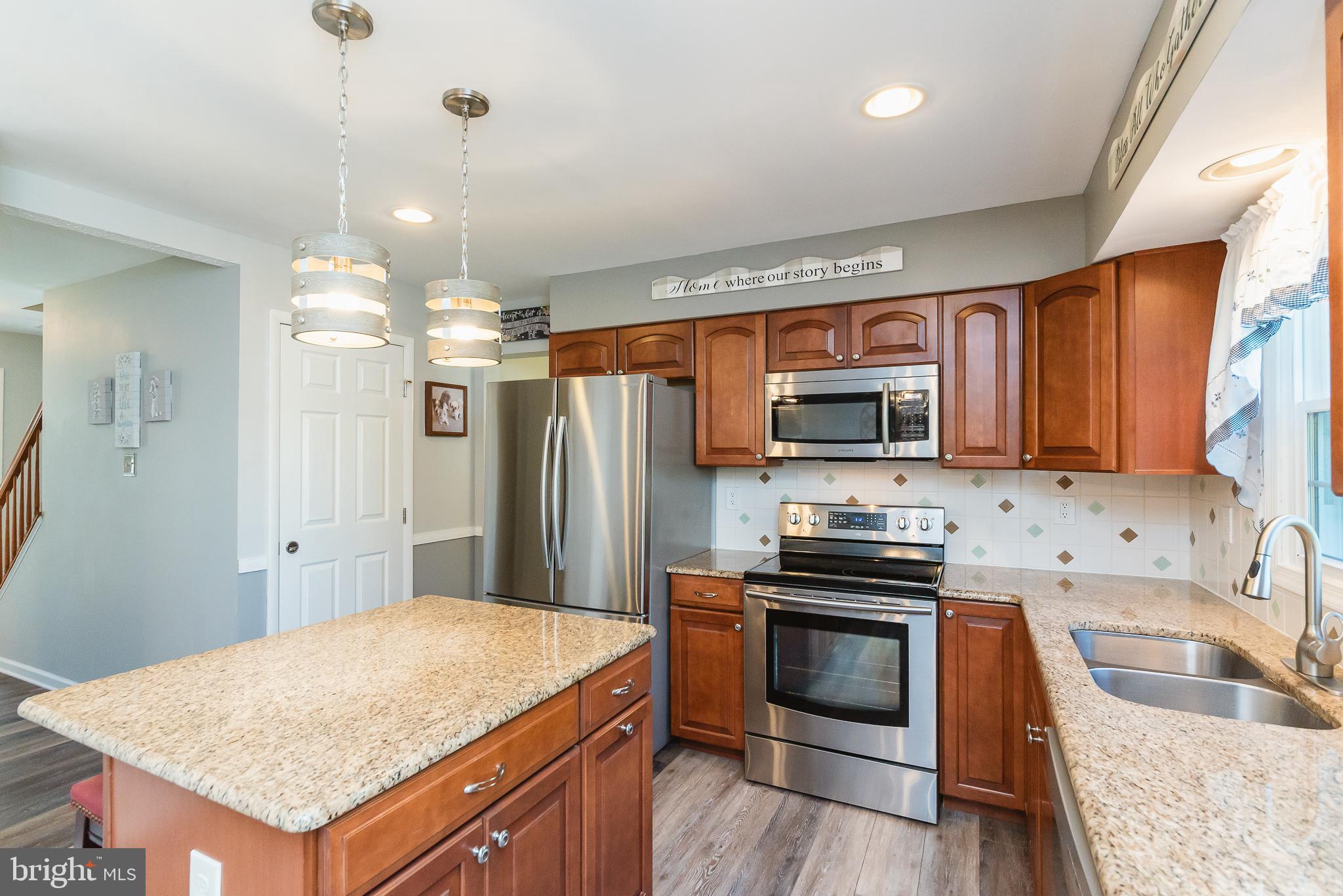 HIDDEN STREAM - Residential