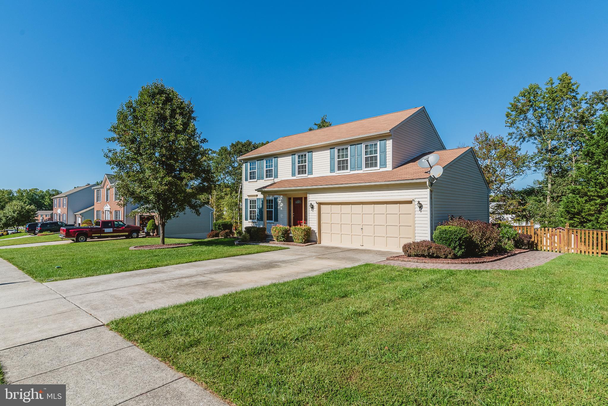 HIDDEN STREAM - Residential