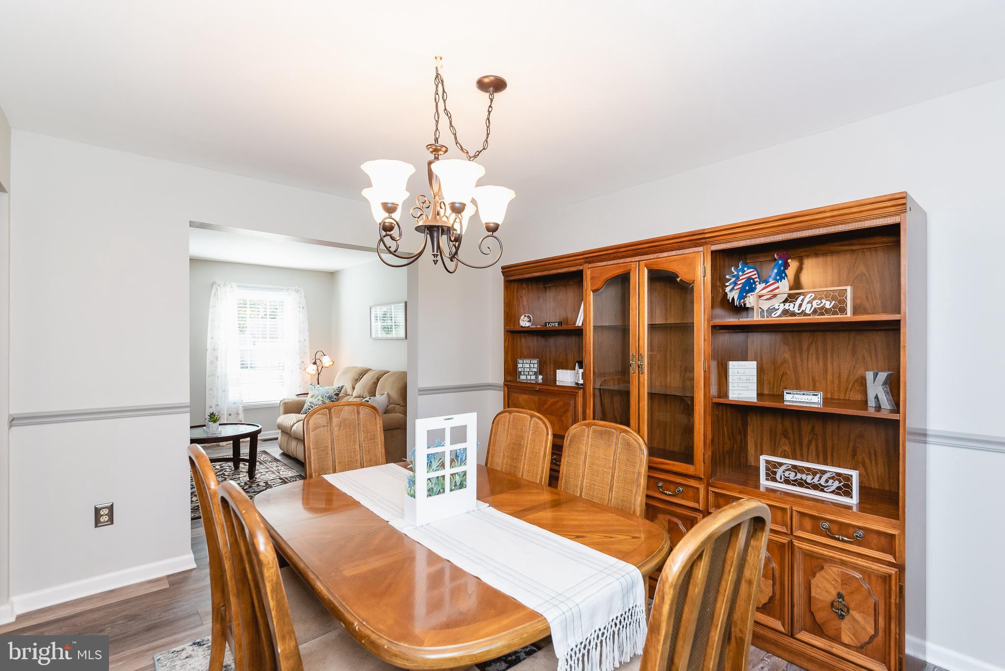 HIDDEN STREAM - Residential