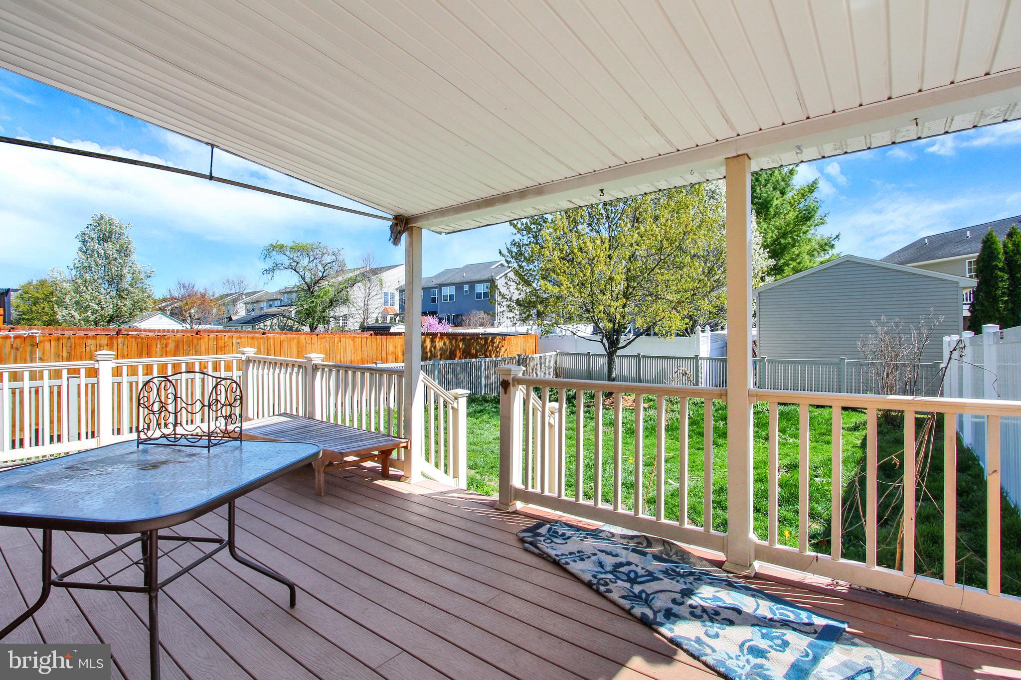 OAK HILLS - Residential