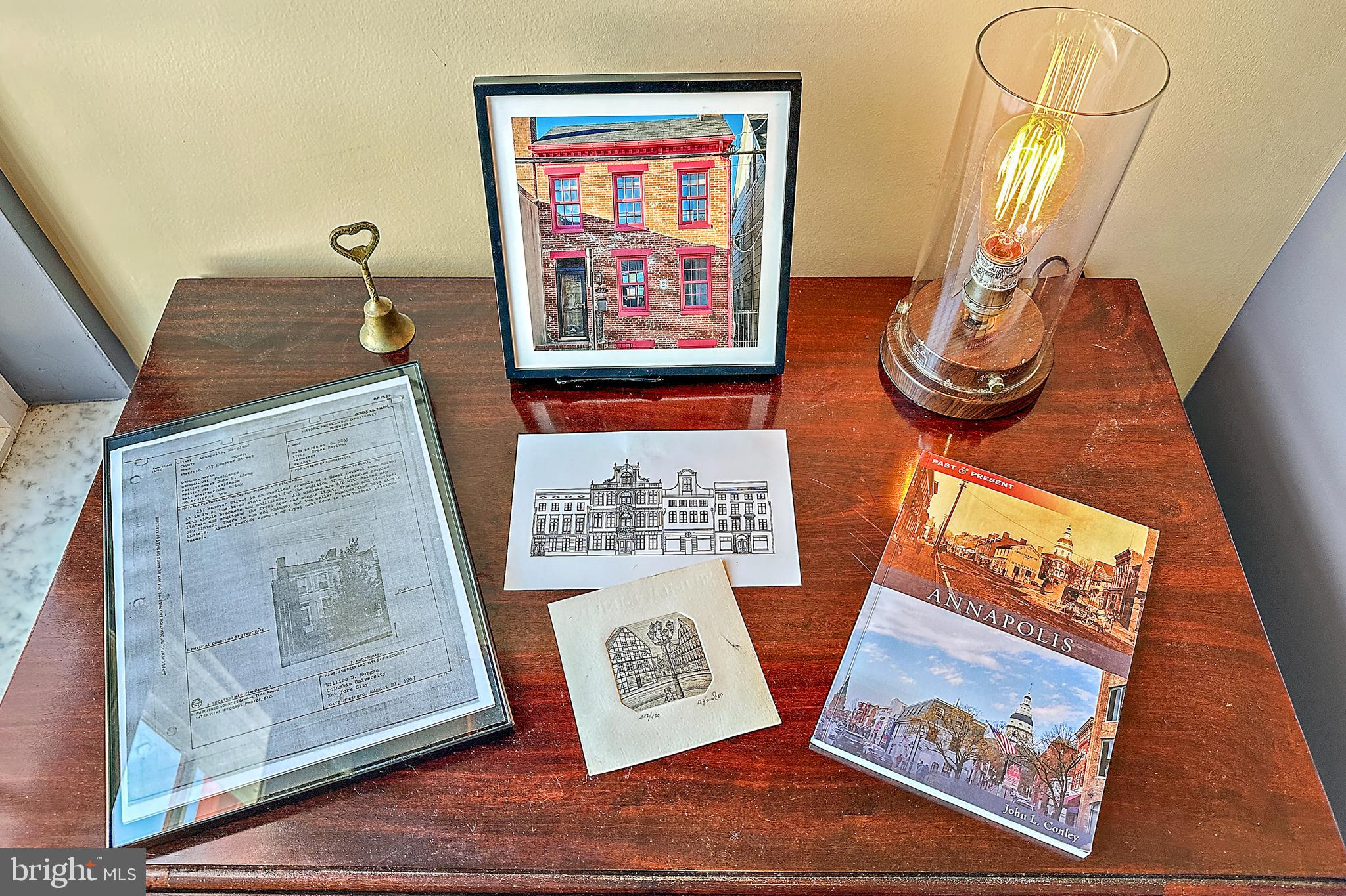 HISTORIC DISTRICT - Residential