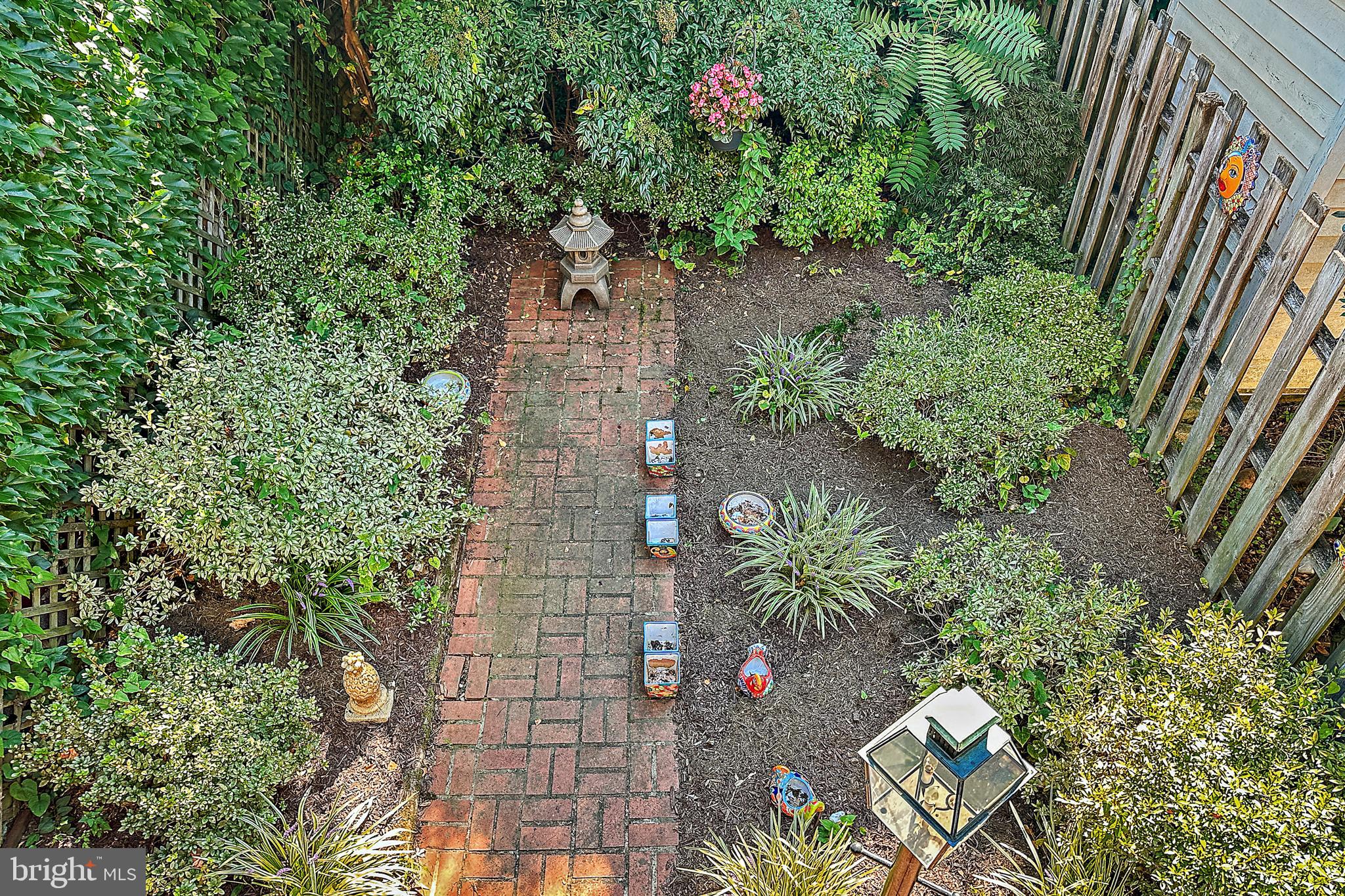 HISTORIC DISTRICT - Residential