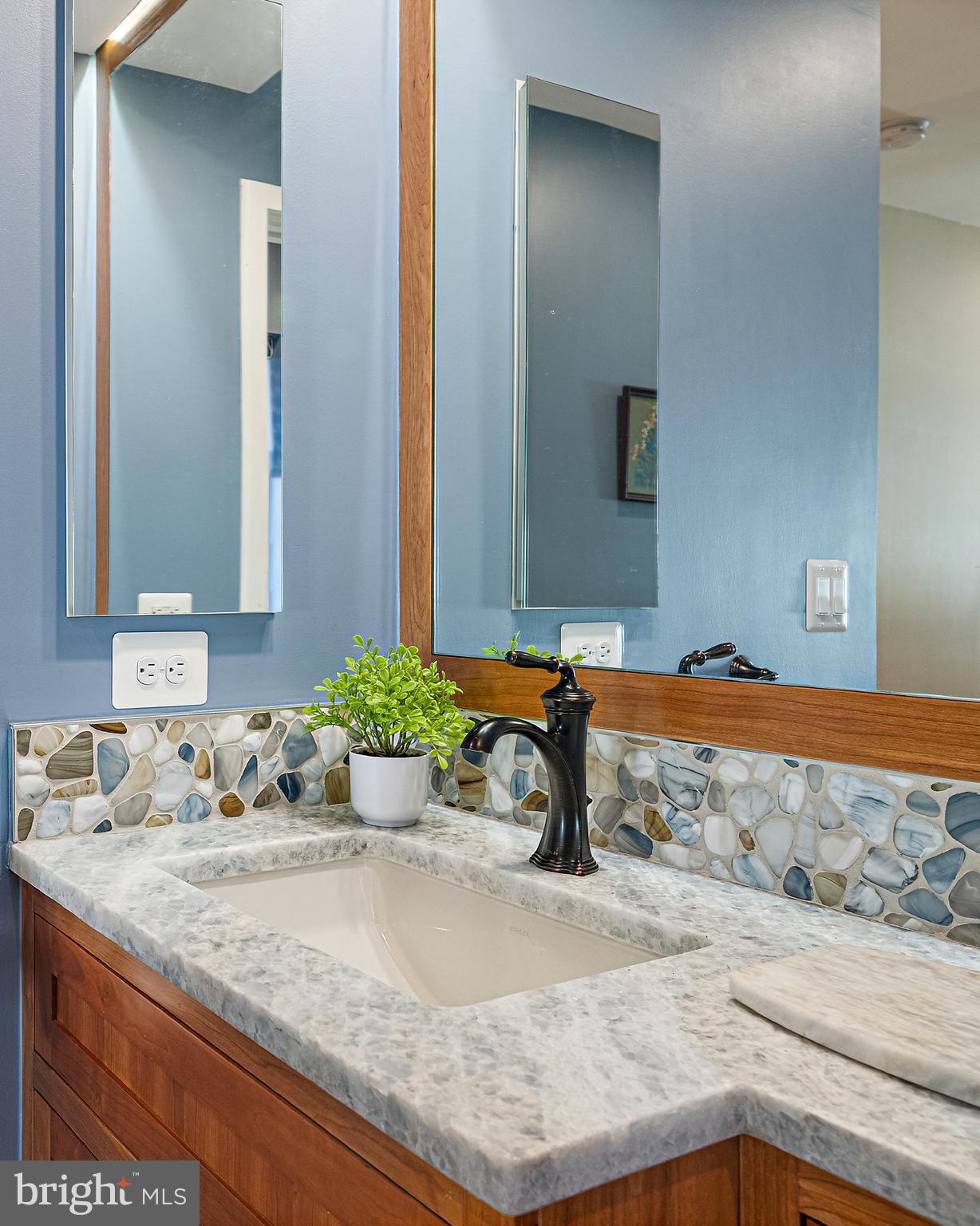 HISTORIC DISTRICT - Residential