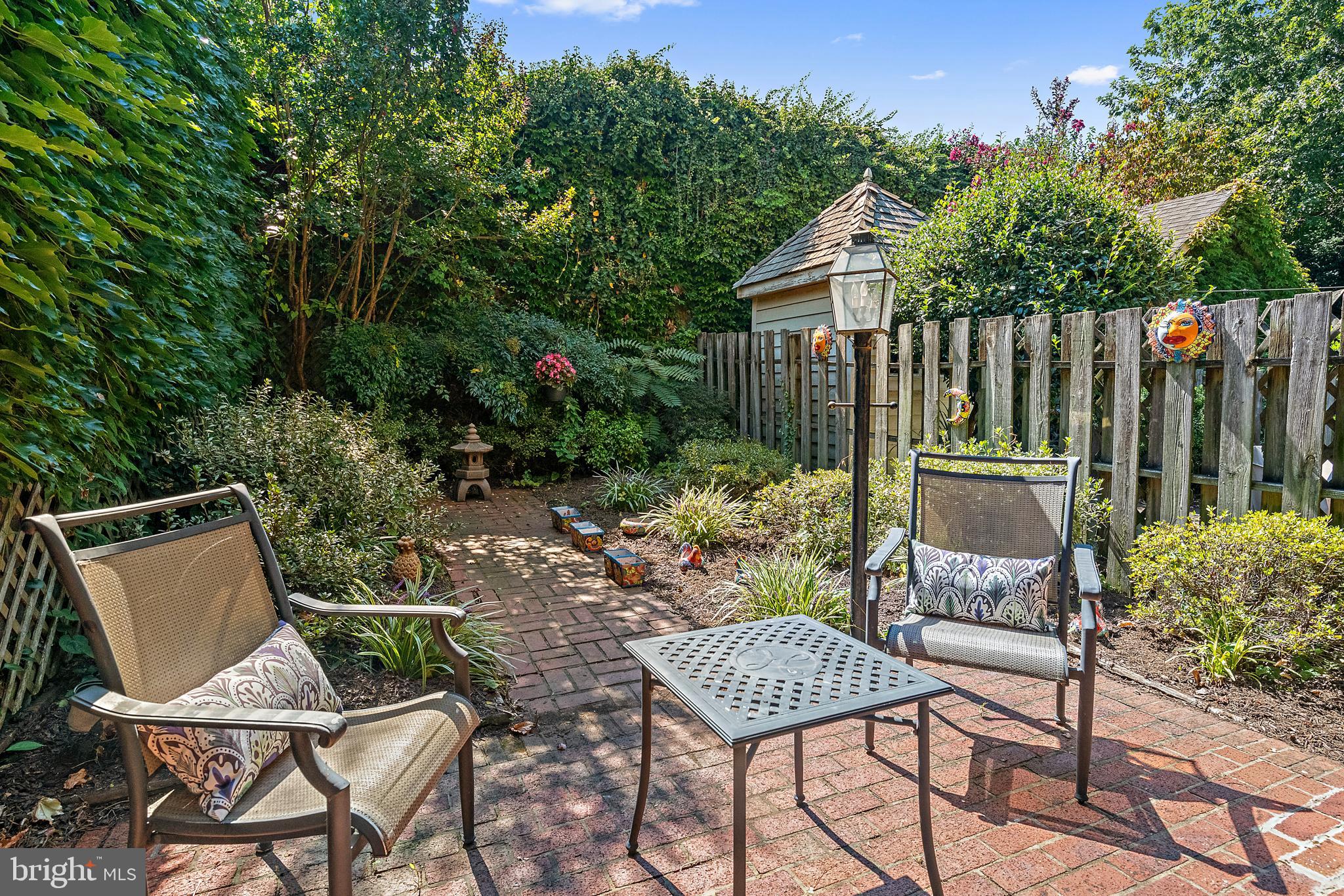 HISTORIC DISTRICT - Residential