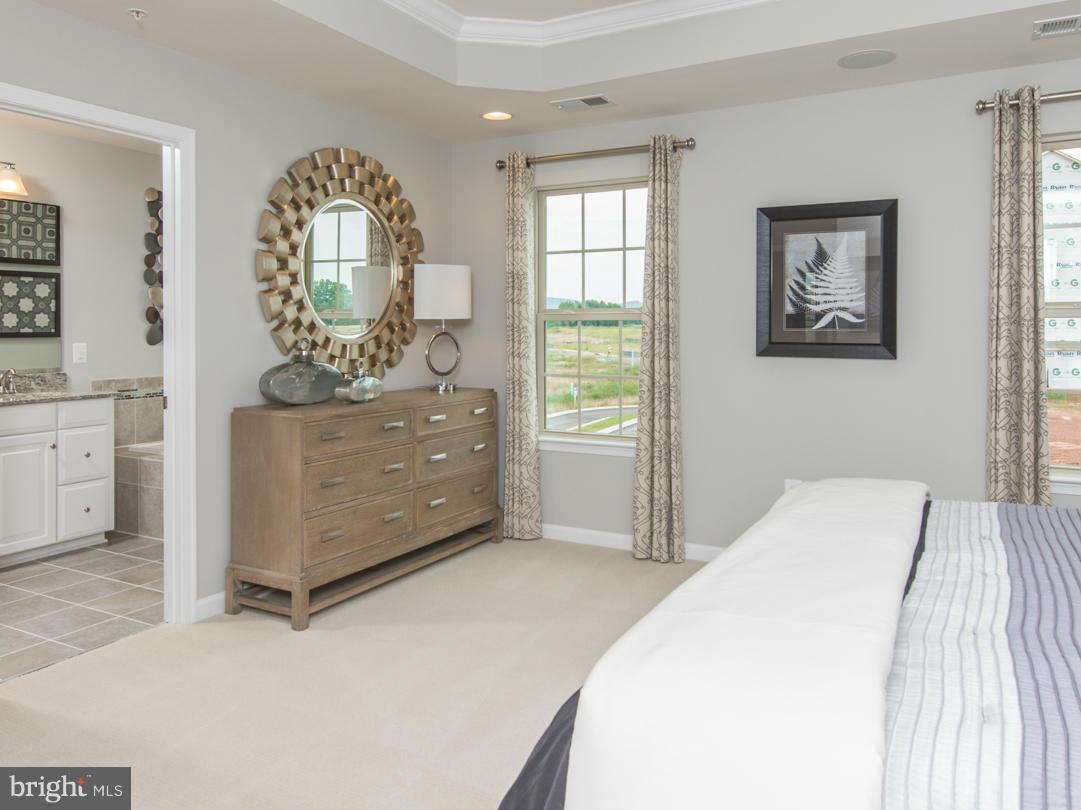 JEFFERSON PLACE - Residential